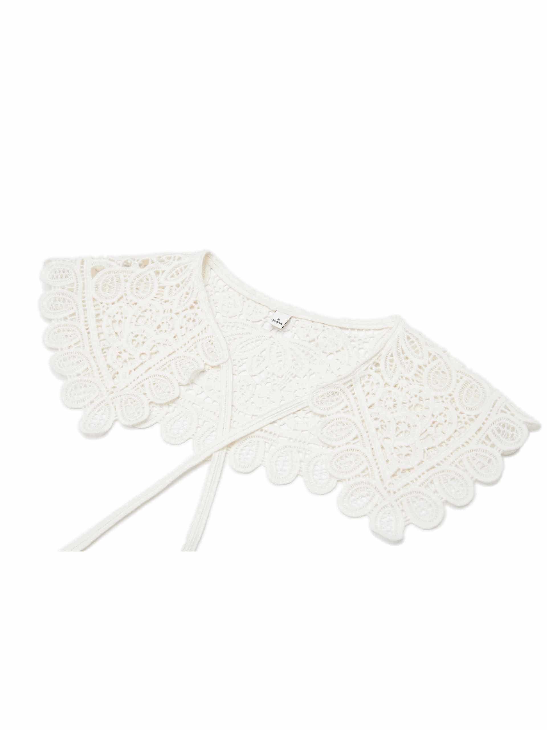 MO&Co. Women's Detachable Lace Collar Long Sleeve Velvet Mini Dress in Black