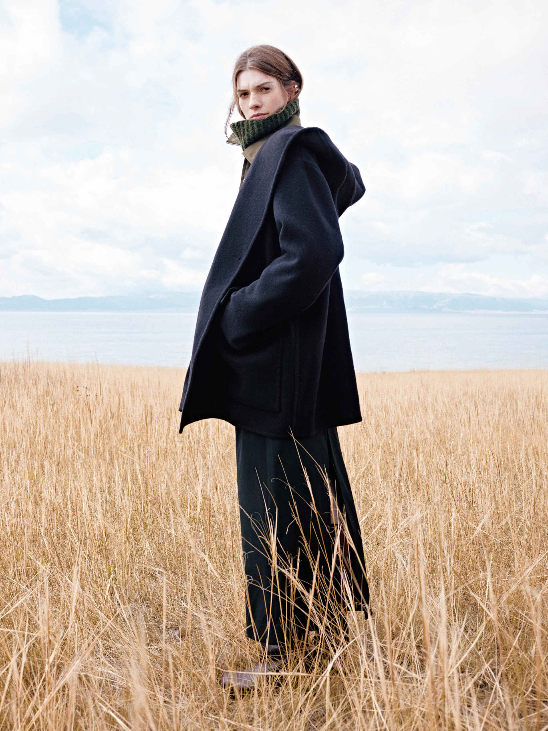 MO&Co. Women's Wool Blend Hooded Midi Coat in Black