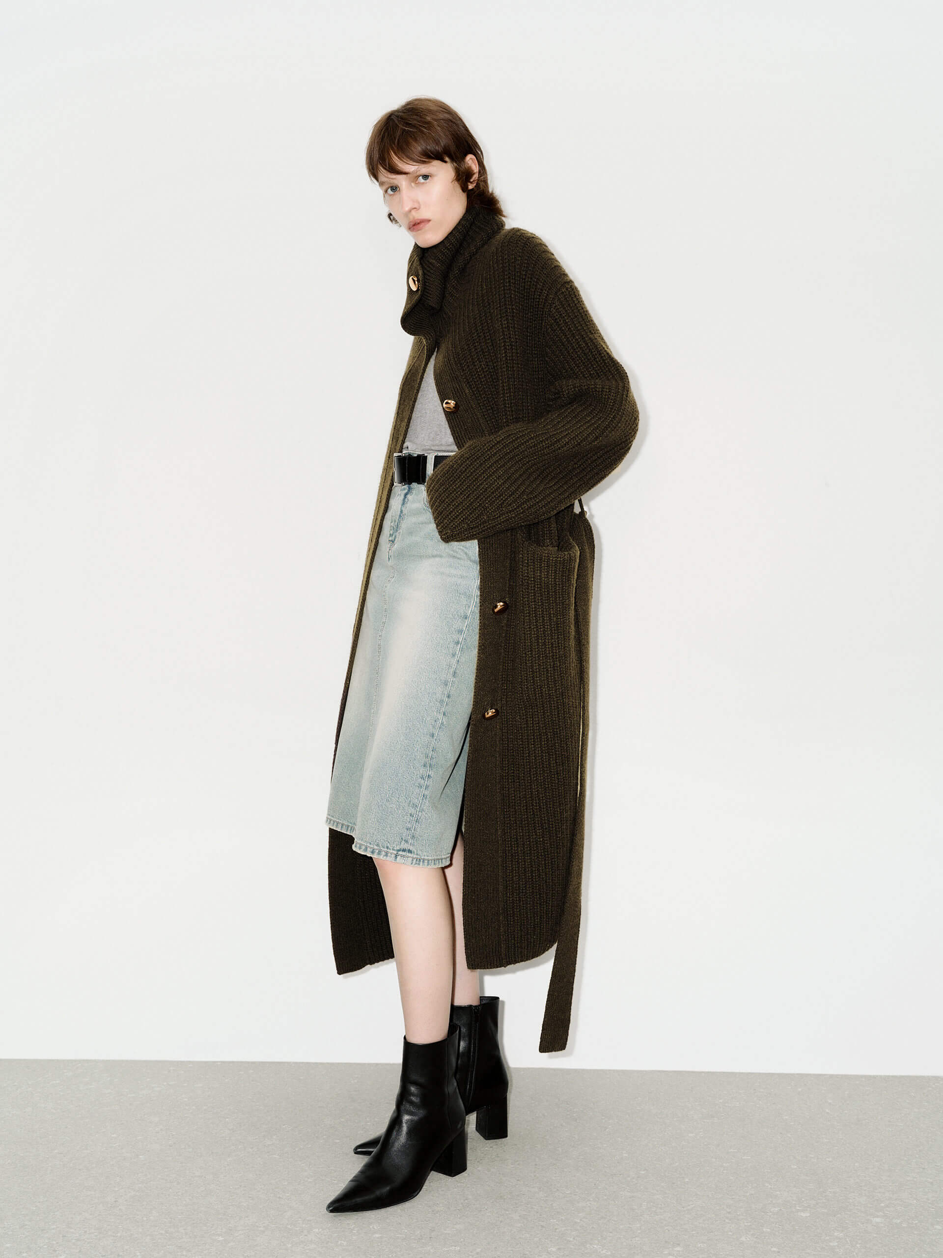 MO&Co. Women's 100% Wool Metallic Button Oversized Long Midi Cardigan in Dark Olive