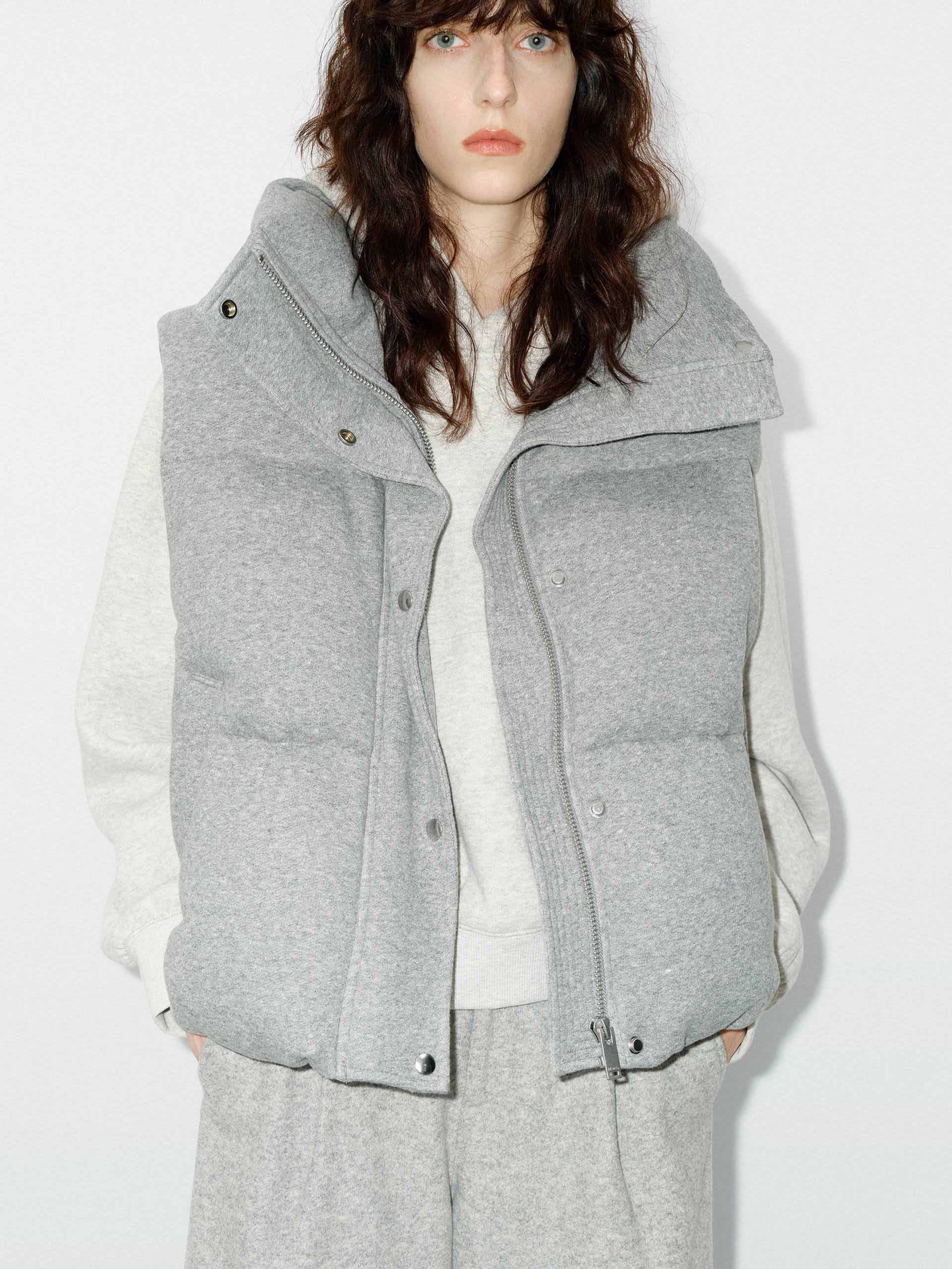 MO&Co. Women's Pure Soft Cotton Shell Funnel Neck Casual Down Vest in Grey