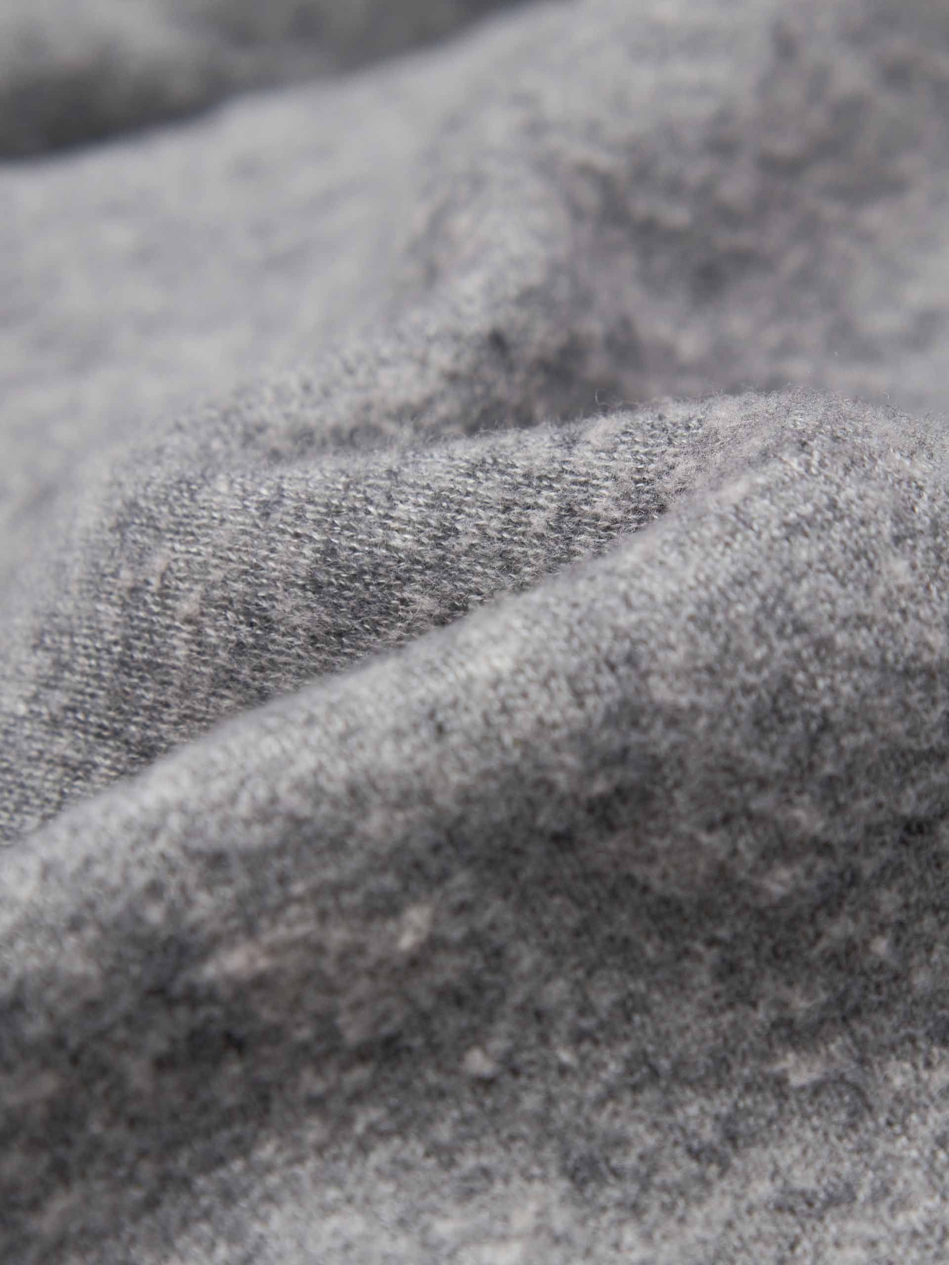 MO&Co. Women's Pure Soft Cotton Shell Funnel Neck Casual Down Vest in Grey