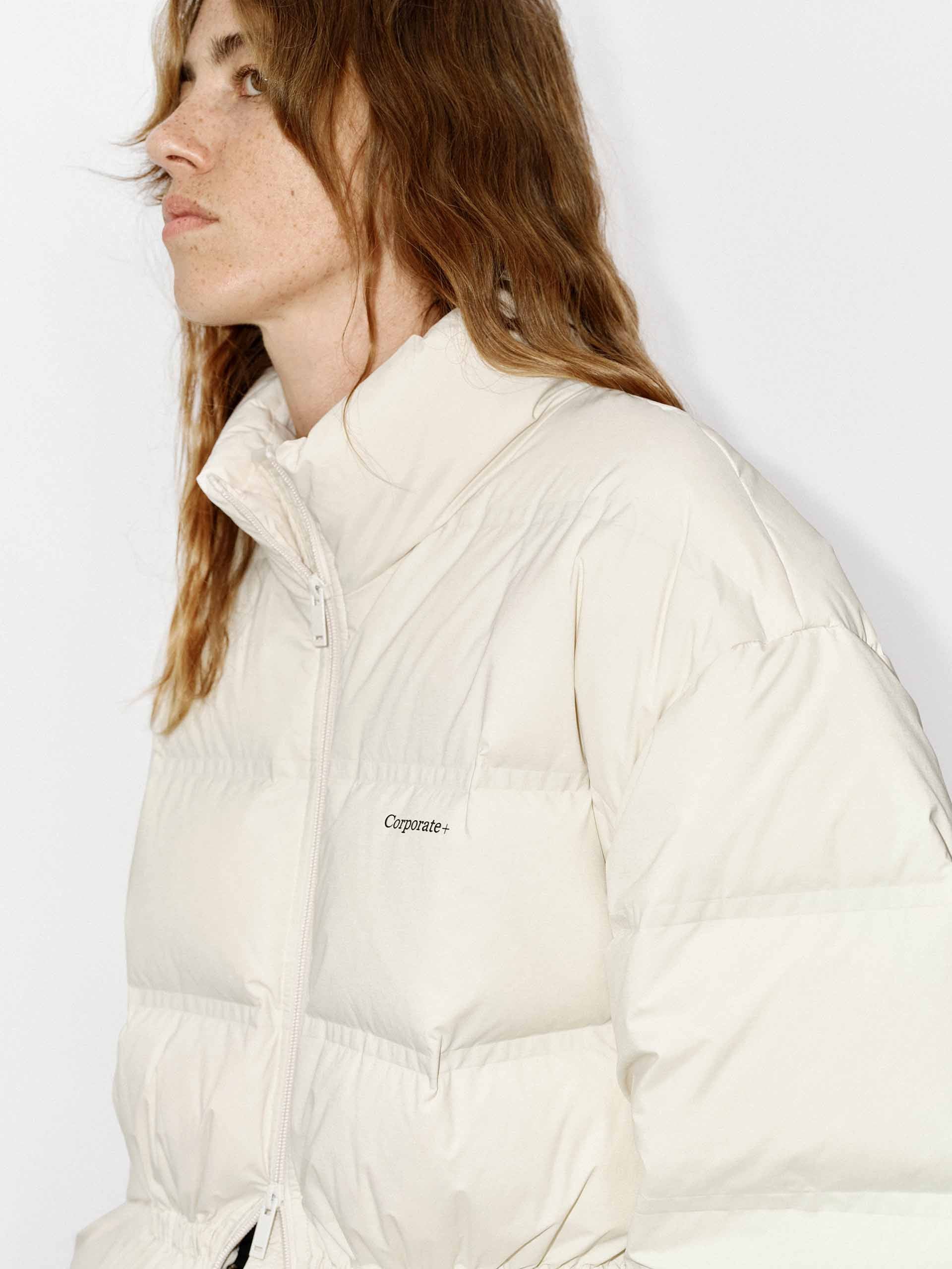MO&Co. Women's Drawstring Waist Quilted Shell Down Jacket in Light Beige