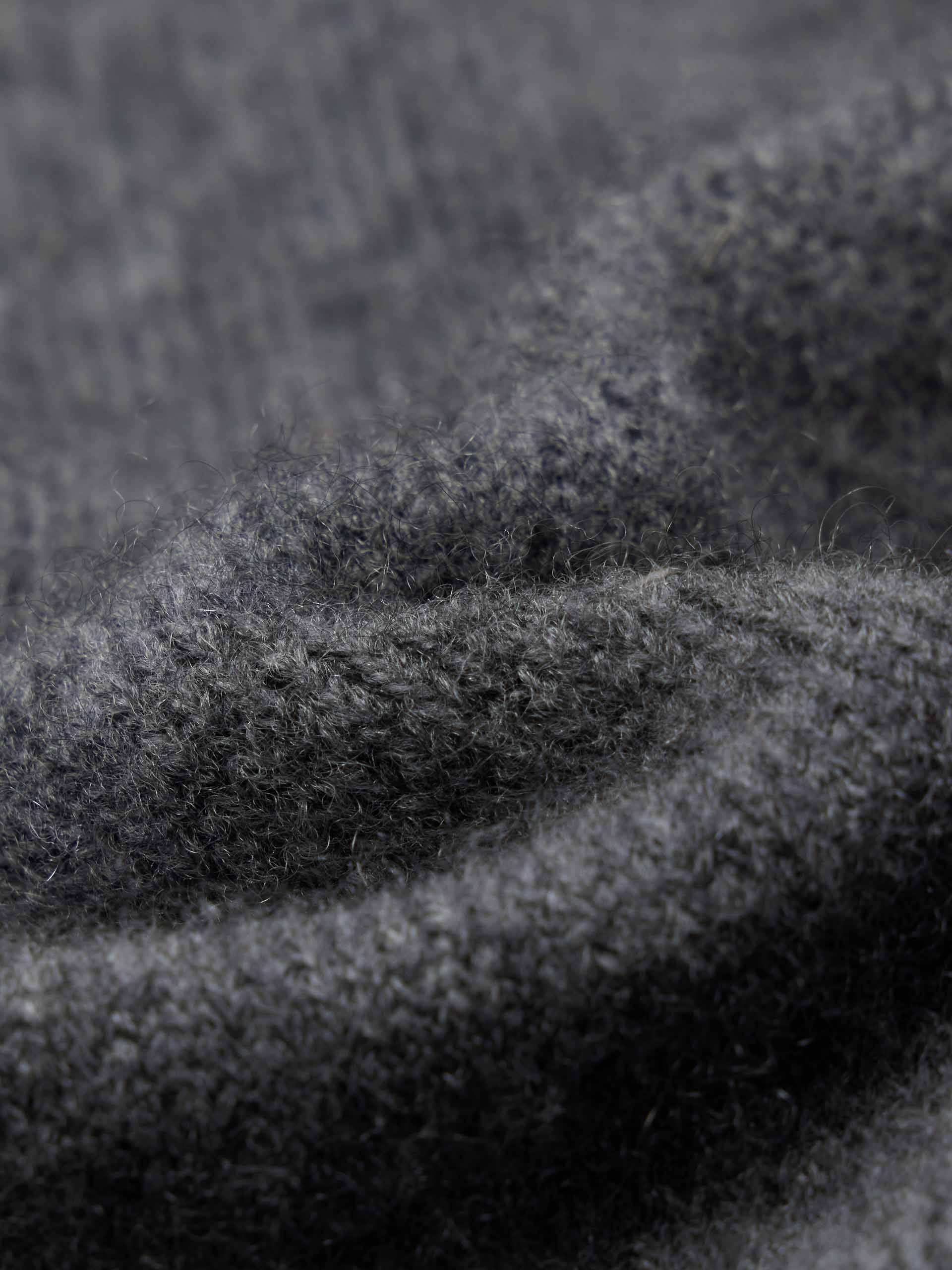 MO&Co. Women's Crew Neck Wool Cashmere Blend Knitted Cardigan in Grey