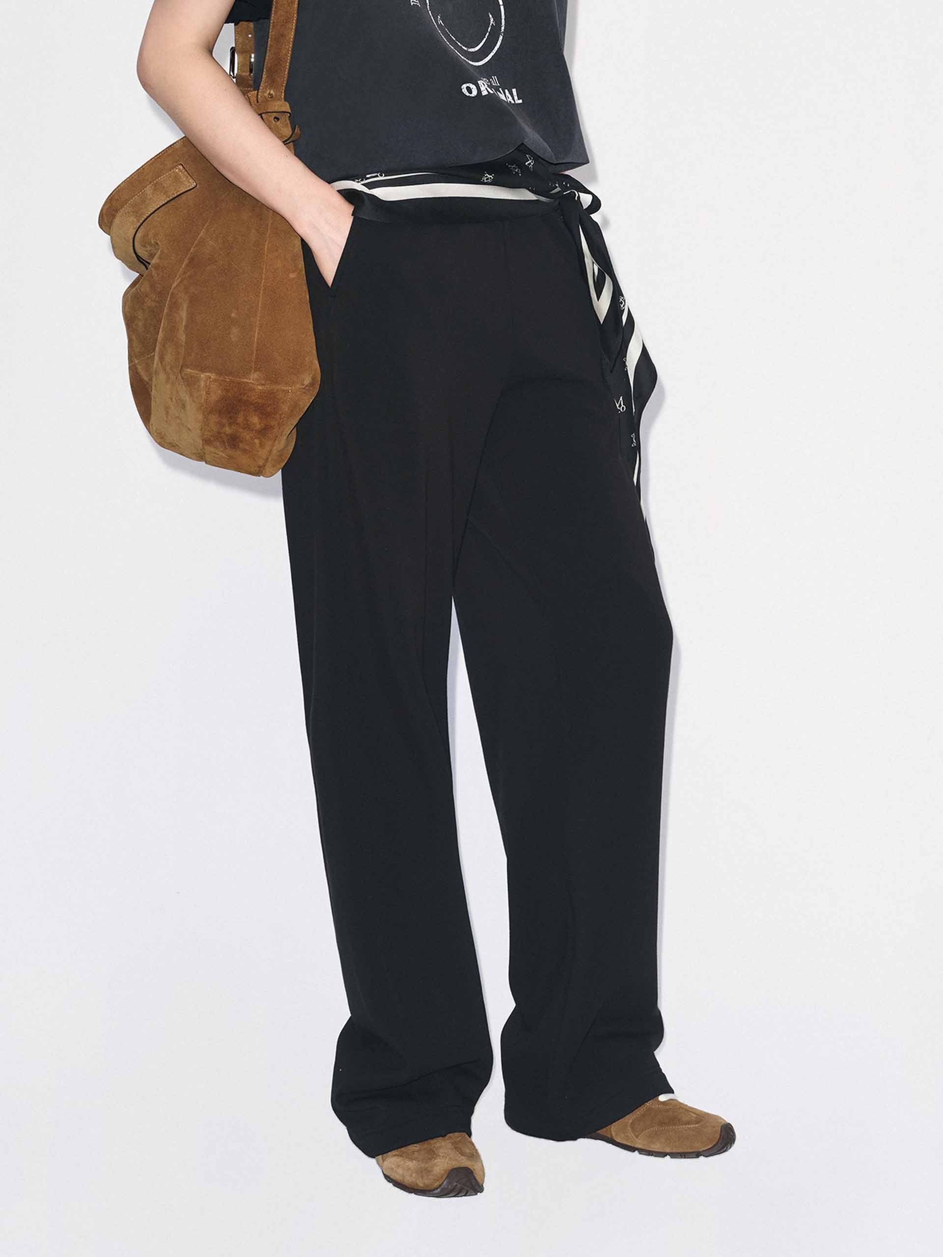 MO&Co. Women's Layered Waistband Barrel Sweatshirt Pants in Black