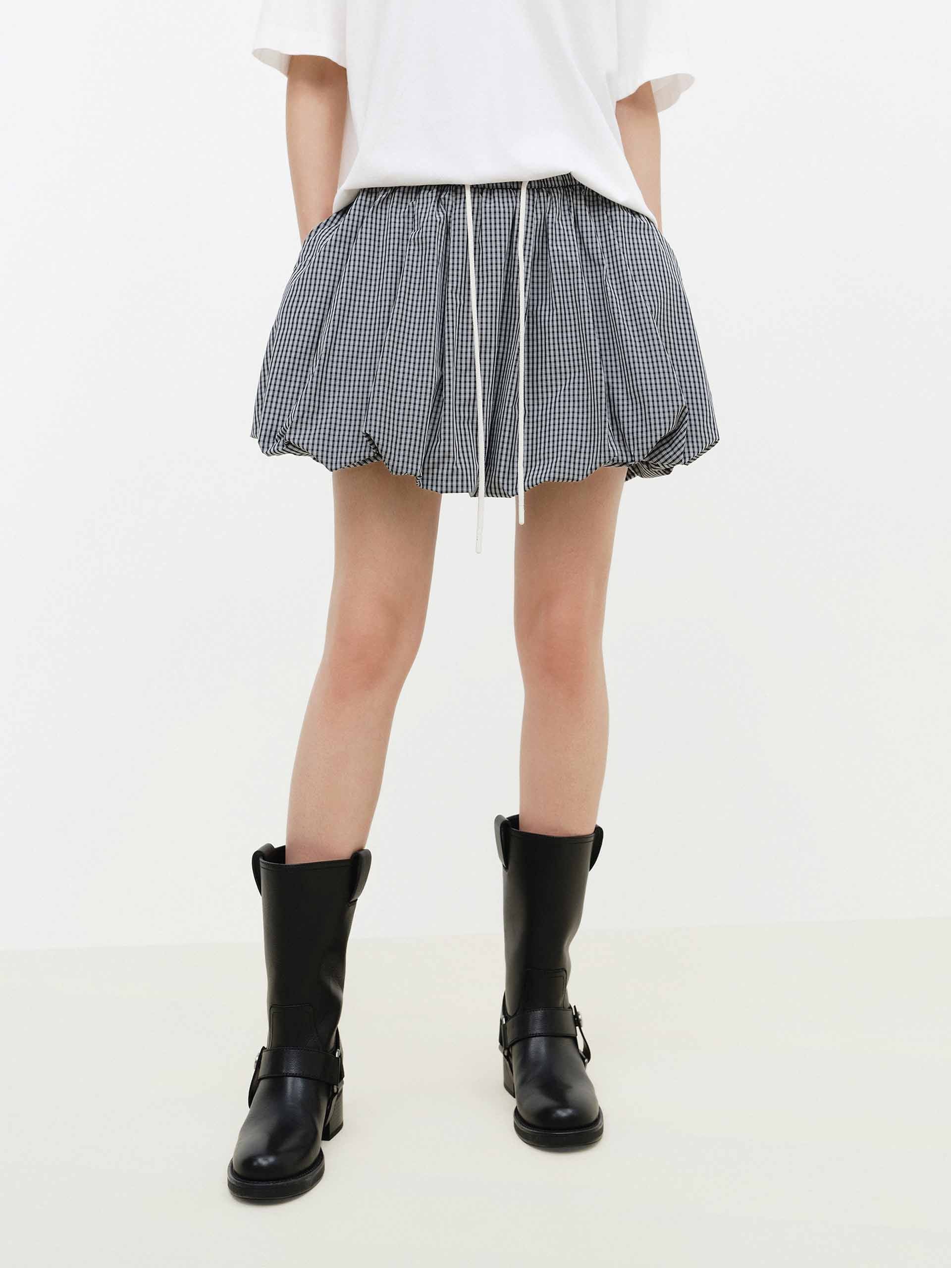 MO&Co. Women's Contrast Plaid Balloon Skirt