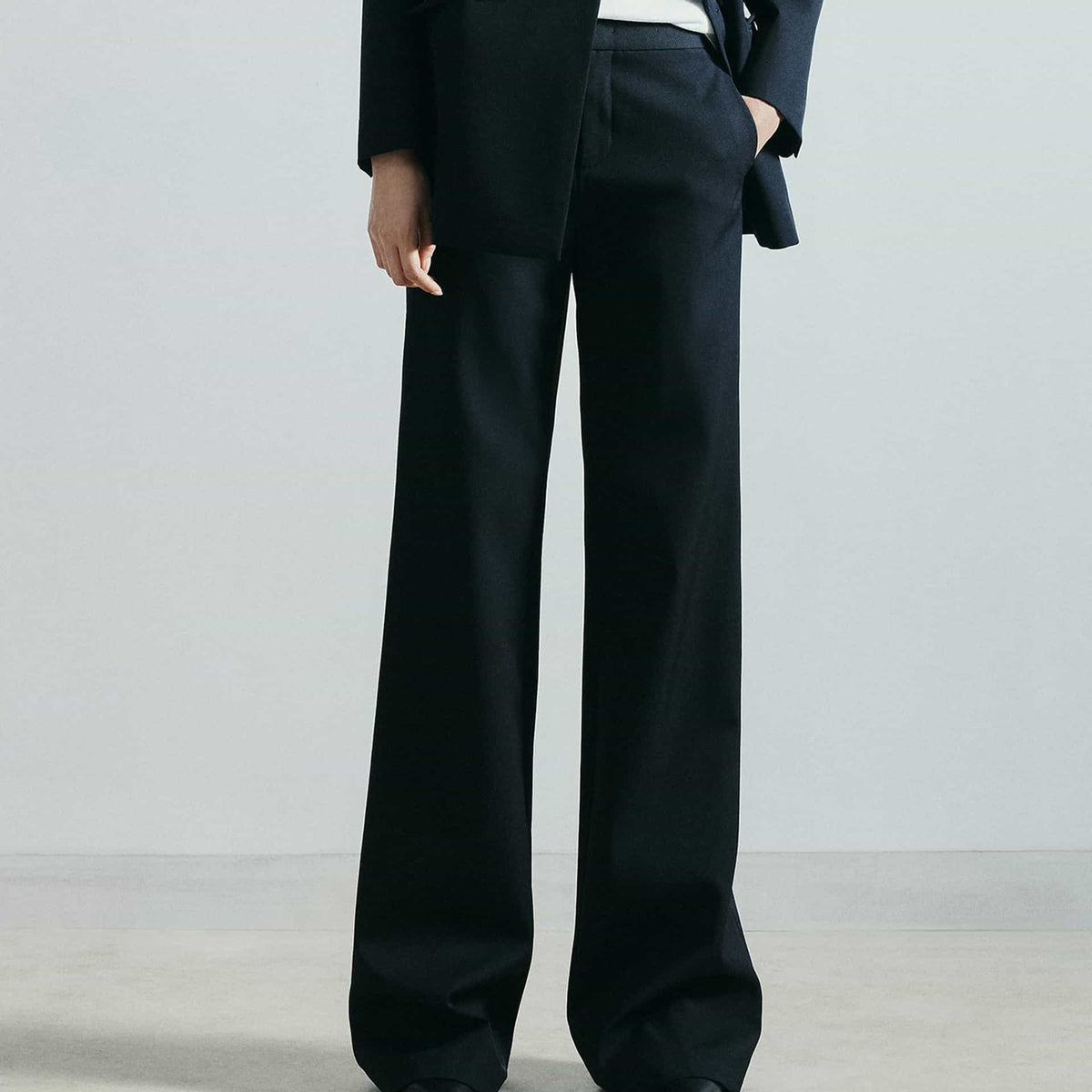 MO&Co. Noir Women
