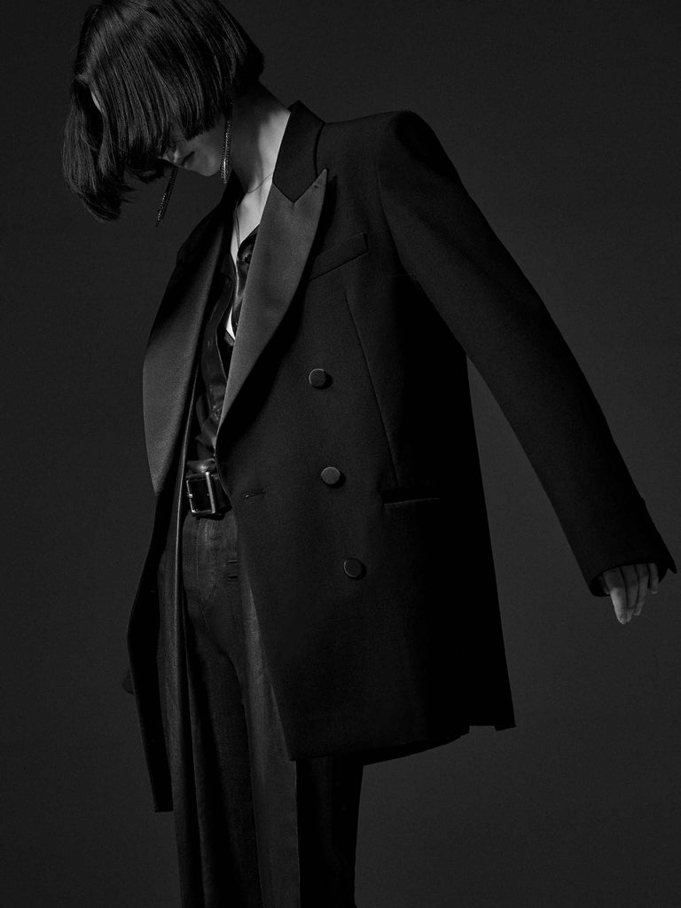 MO&Co. Women's Satin Collar Tailored Wool Blazer in Black