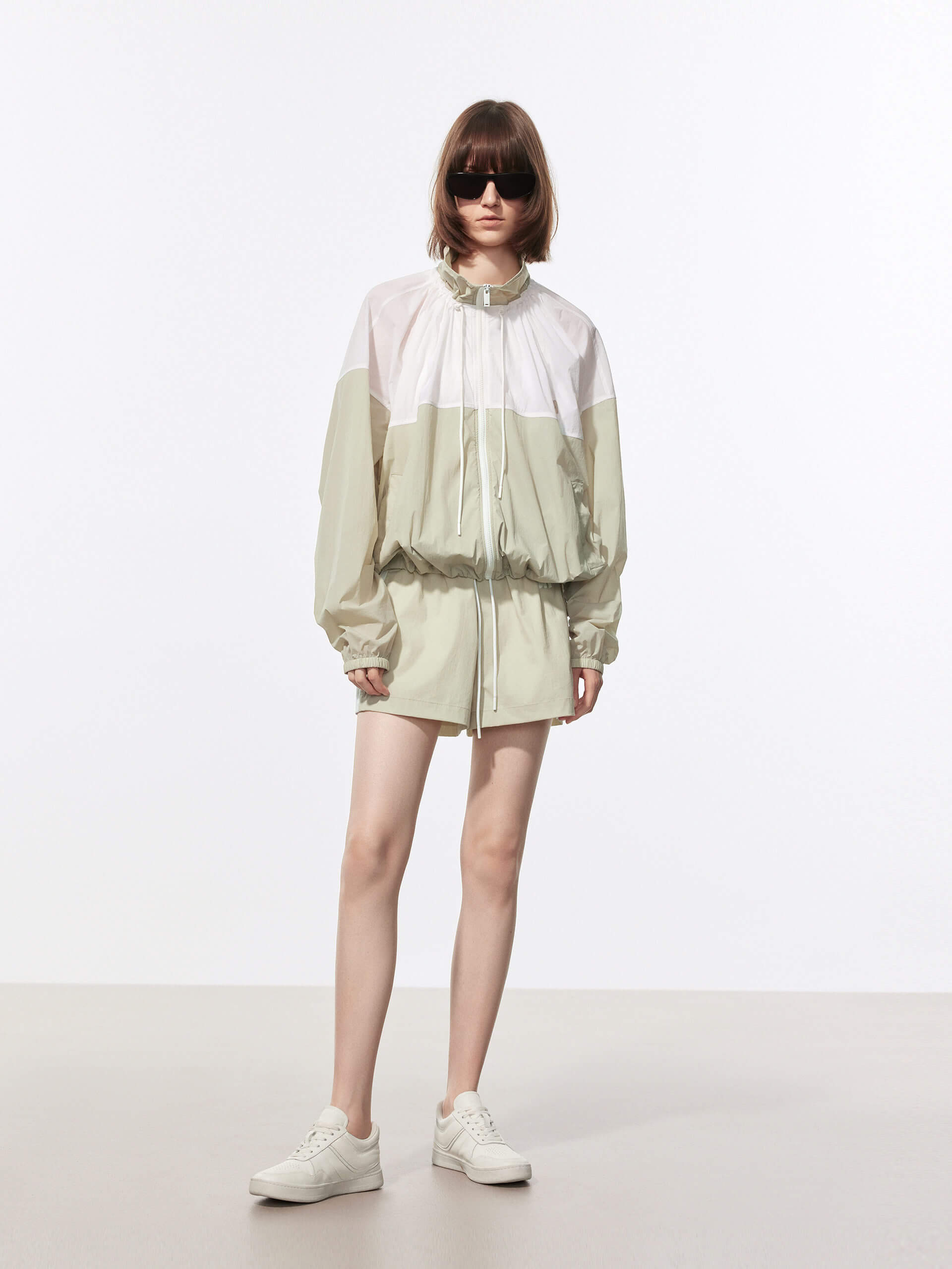 MO&Co. Women's Color Block Zipper Sun Protection Jacket in Khaki