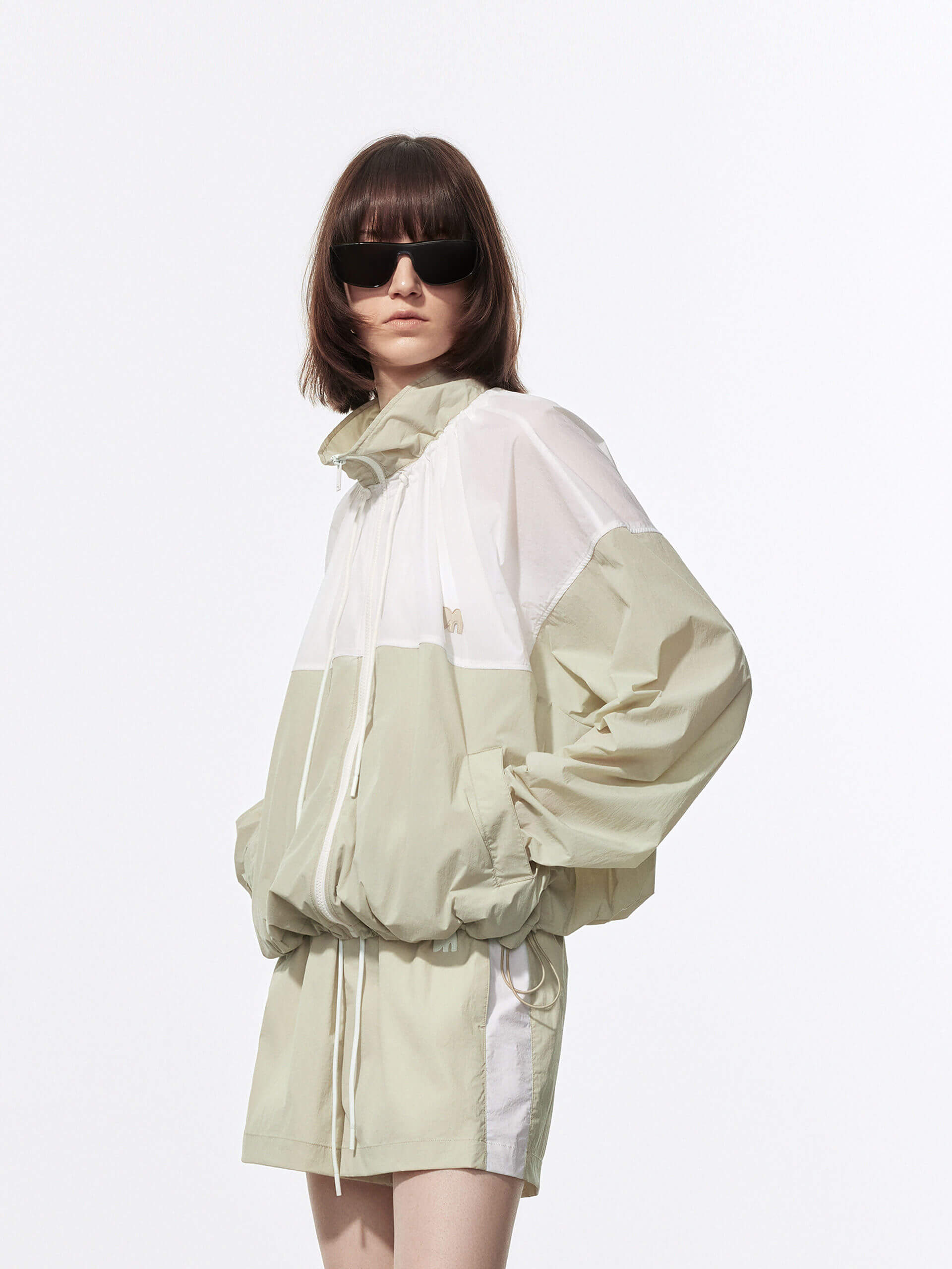 MO&Co. Women's Color Block Zipper Sun Protection Jacket in Khaki