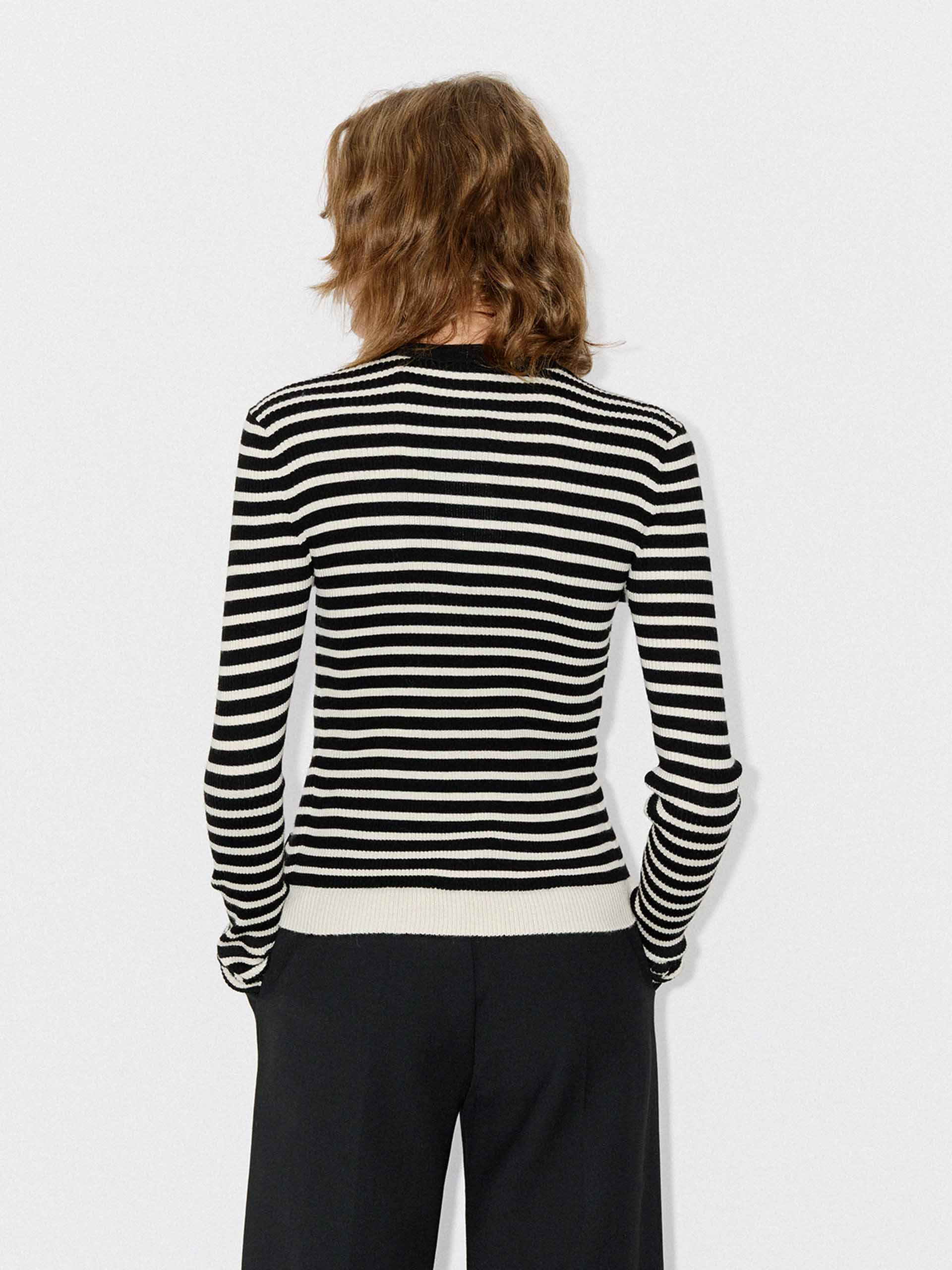 MO&Co. Women's Contrast Layered Detail V-neck Tight Fit Wool Blend Cardigan in Striped