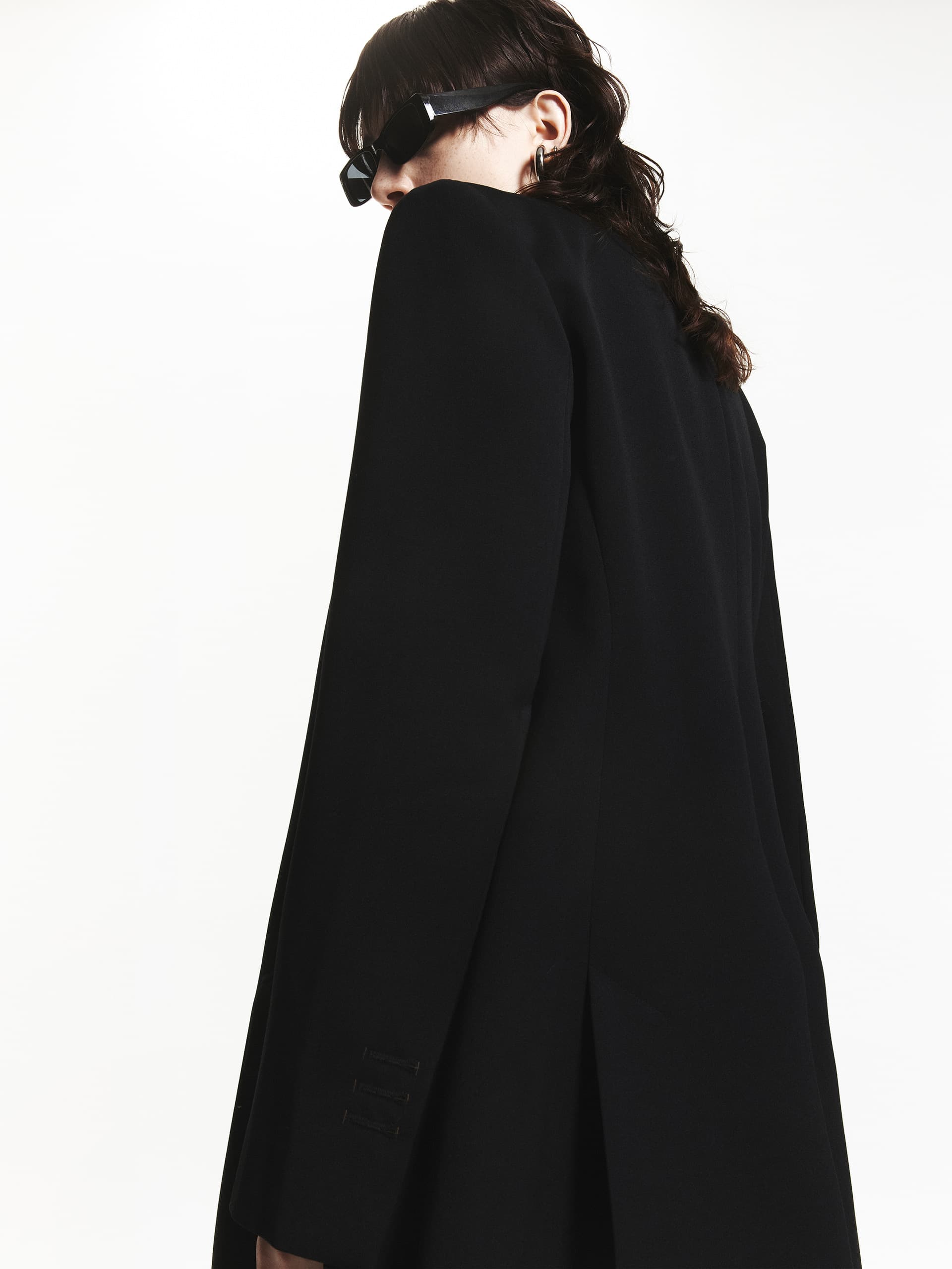 MO&Co. Women's Wool Blend Long Tailored Blazer in Black