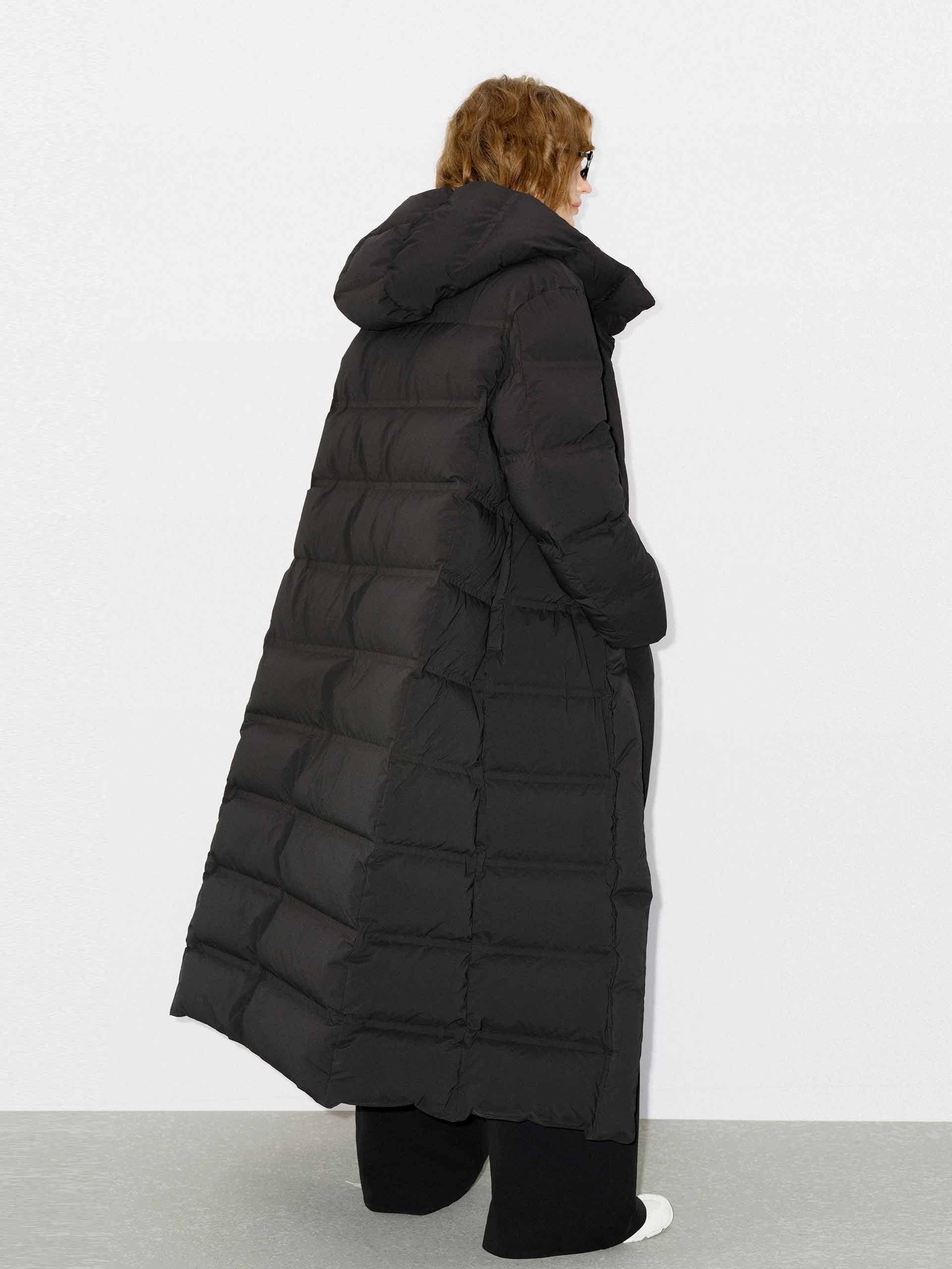 MO&Co. Women's Long Line Hood Quilted Shell Down Coat in Black for Winter