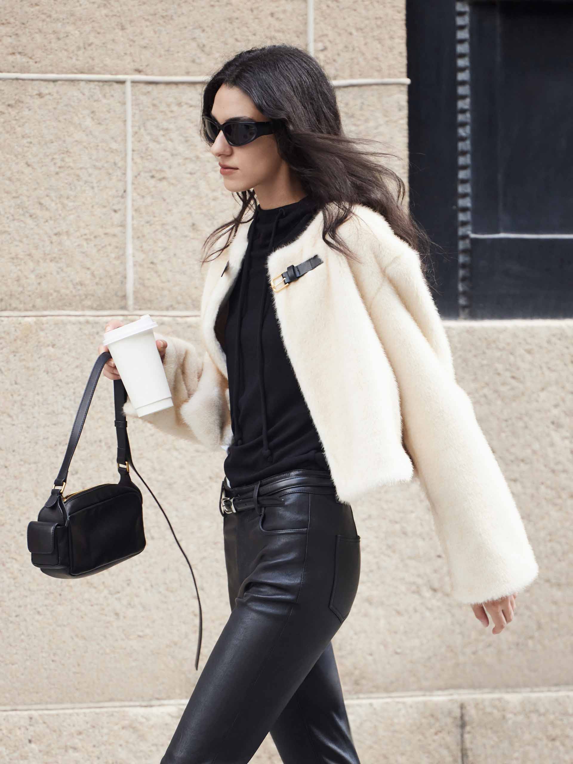 MO&Co. Women's Faux Fur Collarless Cropped Coat in Champagne