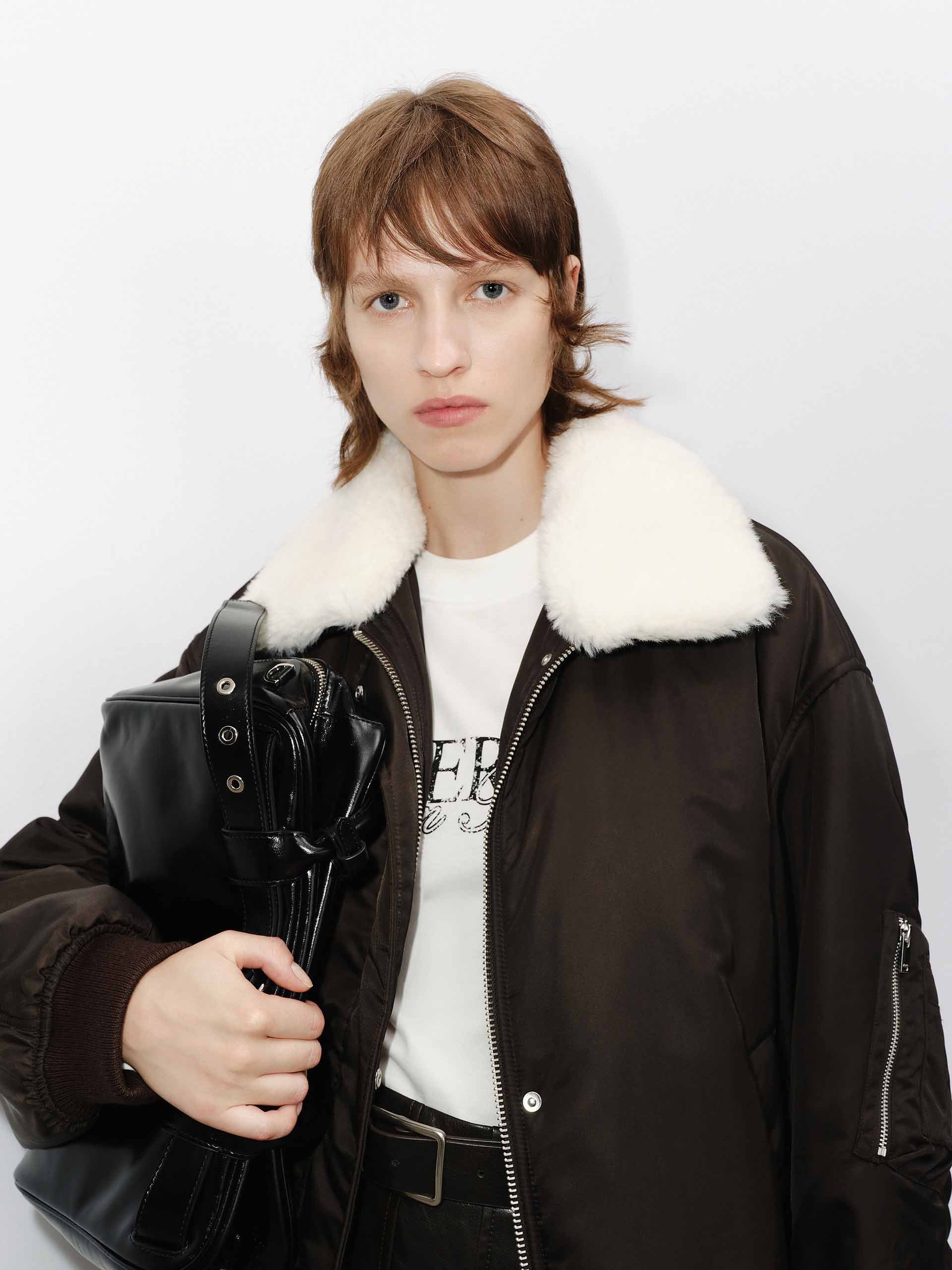 MO&Co. Women's Fur Collar Quilted Bomber Jacket in Brown for Fall Winter