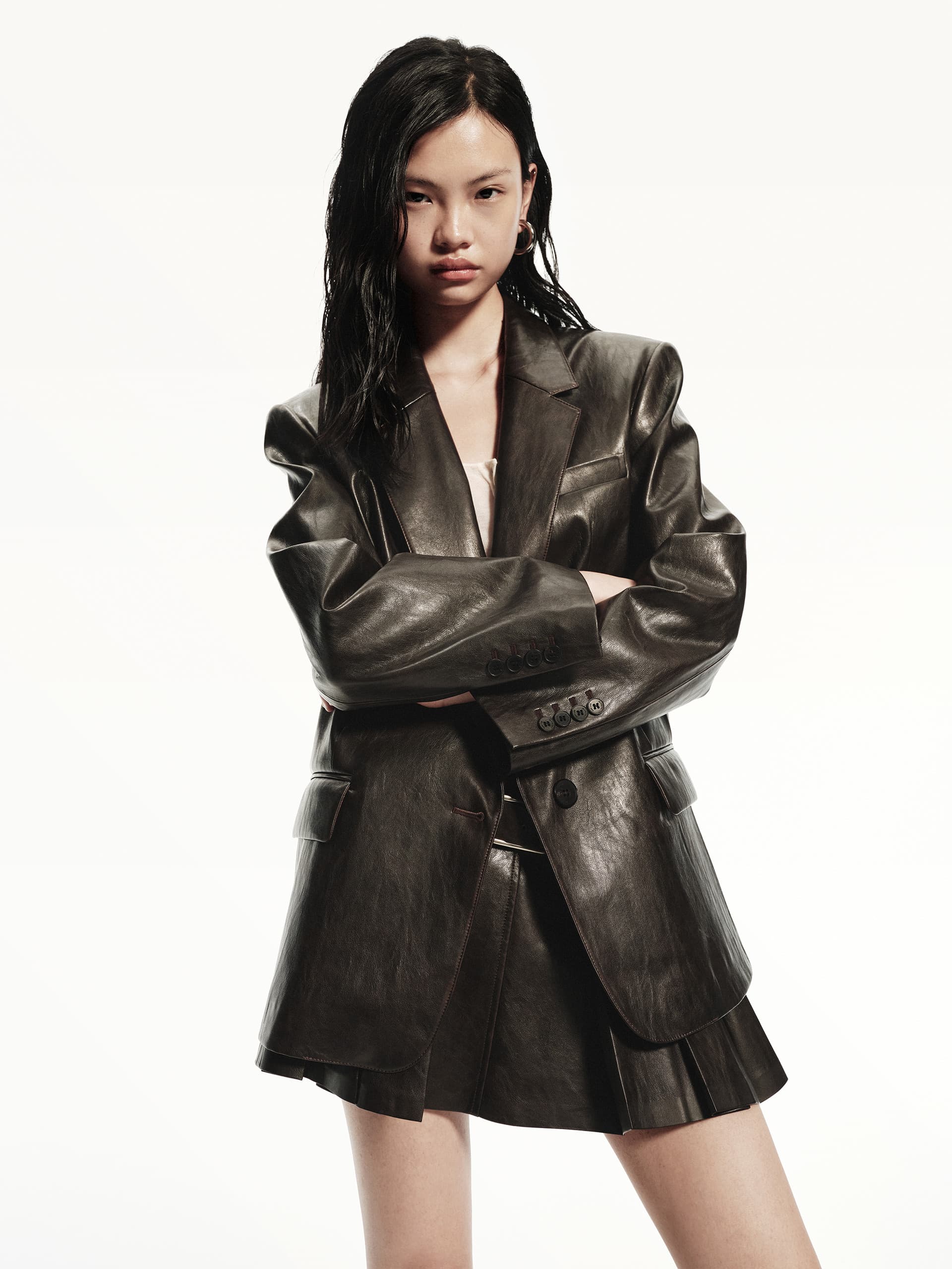 MO&Co. Women's Faux Leather Oversized Blazer in Brown