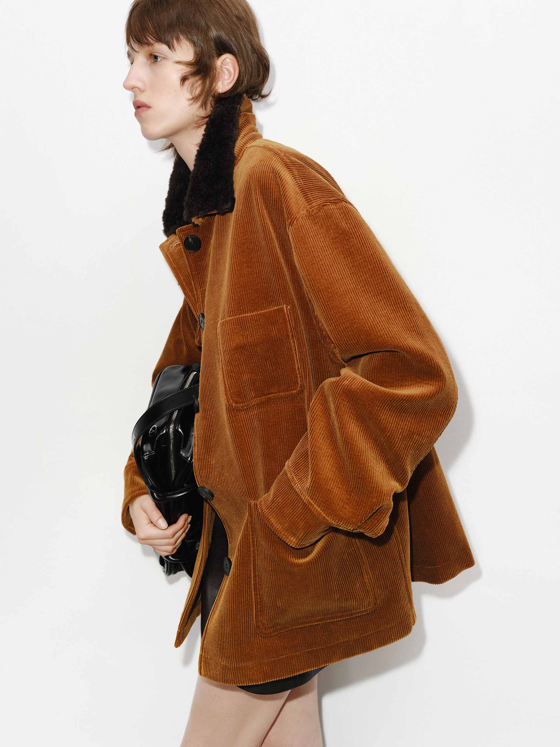 MO&Co. Women's Contrast Collar Pure Cotton Corduroy Michigan Coat in Brown