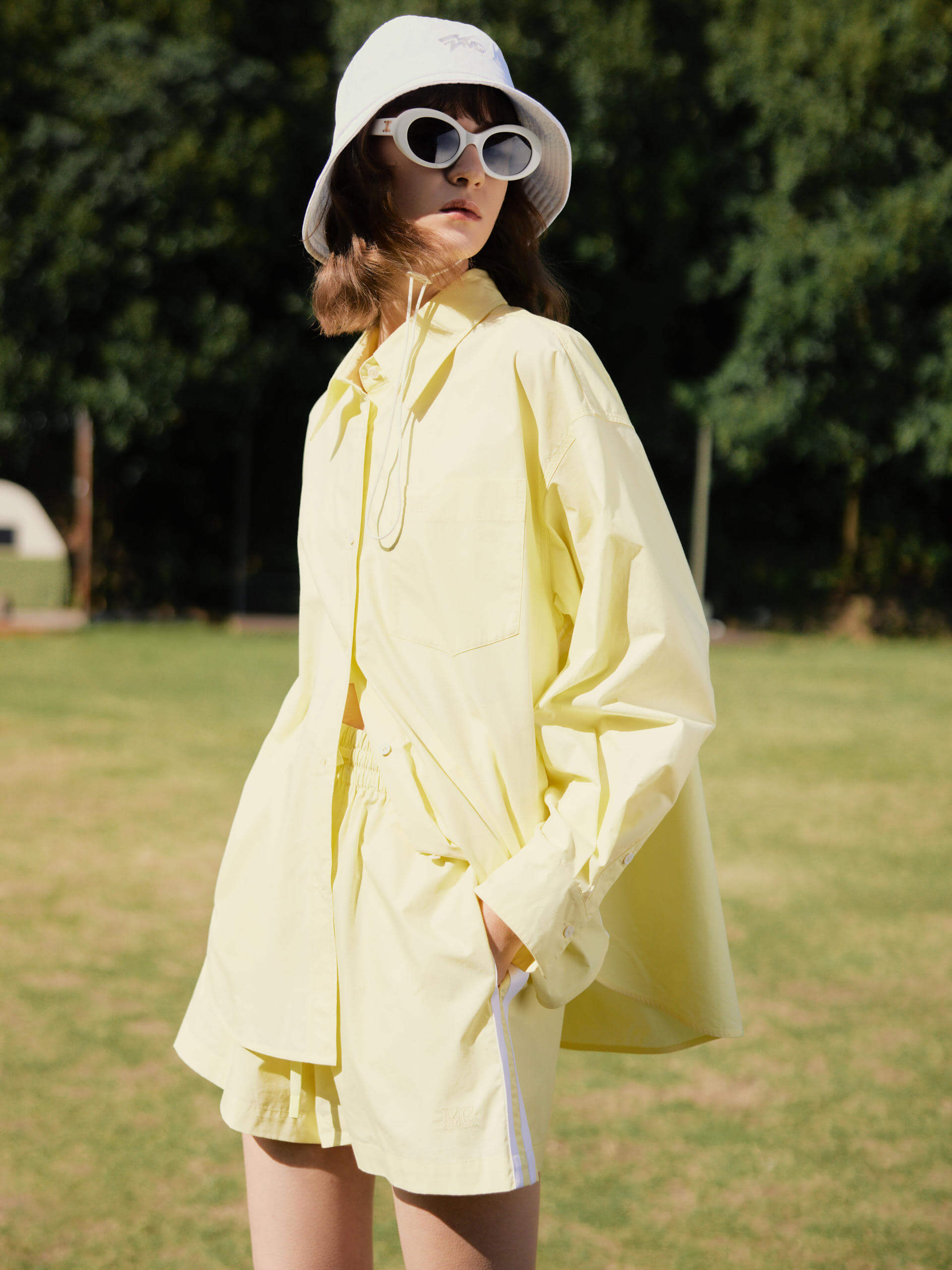 Contrast Trim Drawstring Athleisure Causal Shorts in Yellow