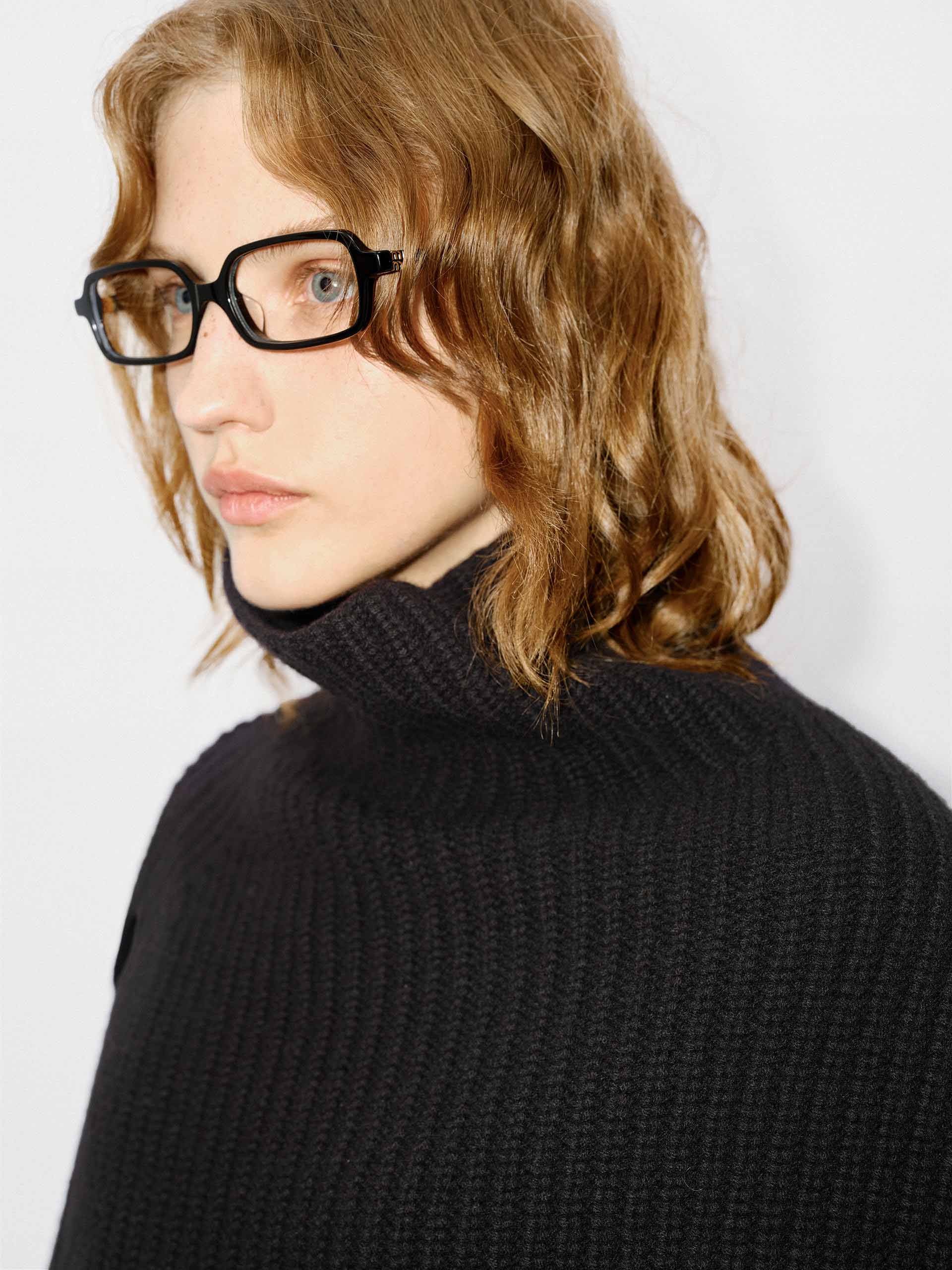 MO&Co. Women's 100% Merino Wool Belted Short Coat with Knit Scarf in Black