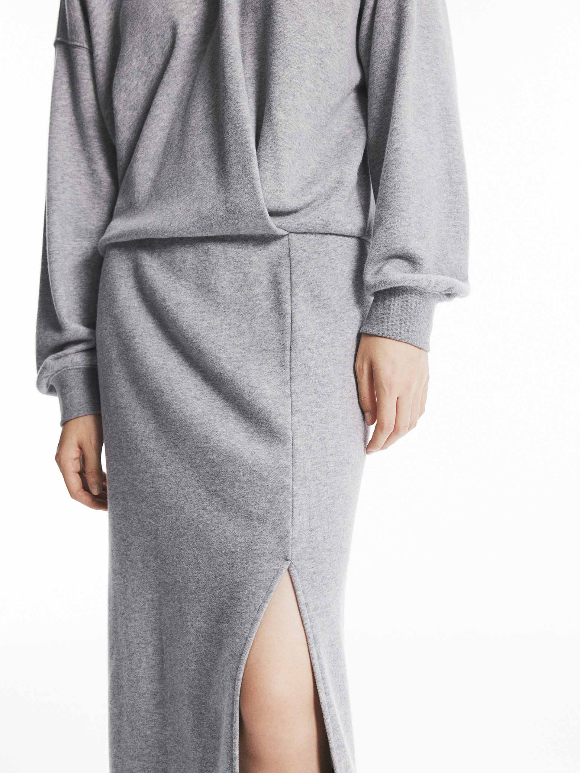 MO&Co. Women's Long Sleeves Slit Detail Hooded Midi Dress in Light Grey with Casual Weekend Style