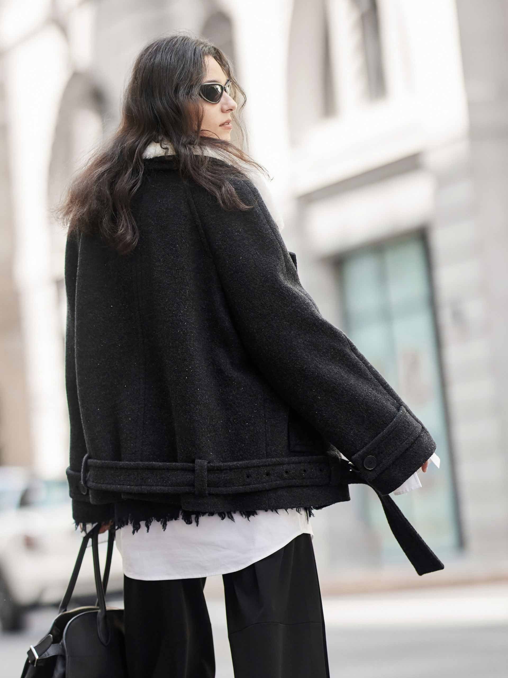 MO&Co. Women's Fur Collar Wool Blend Quilted Coat with Belt in Black