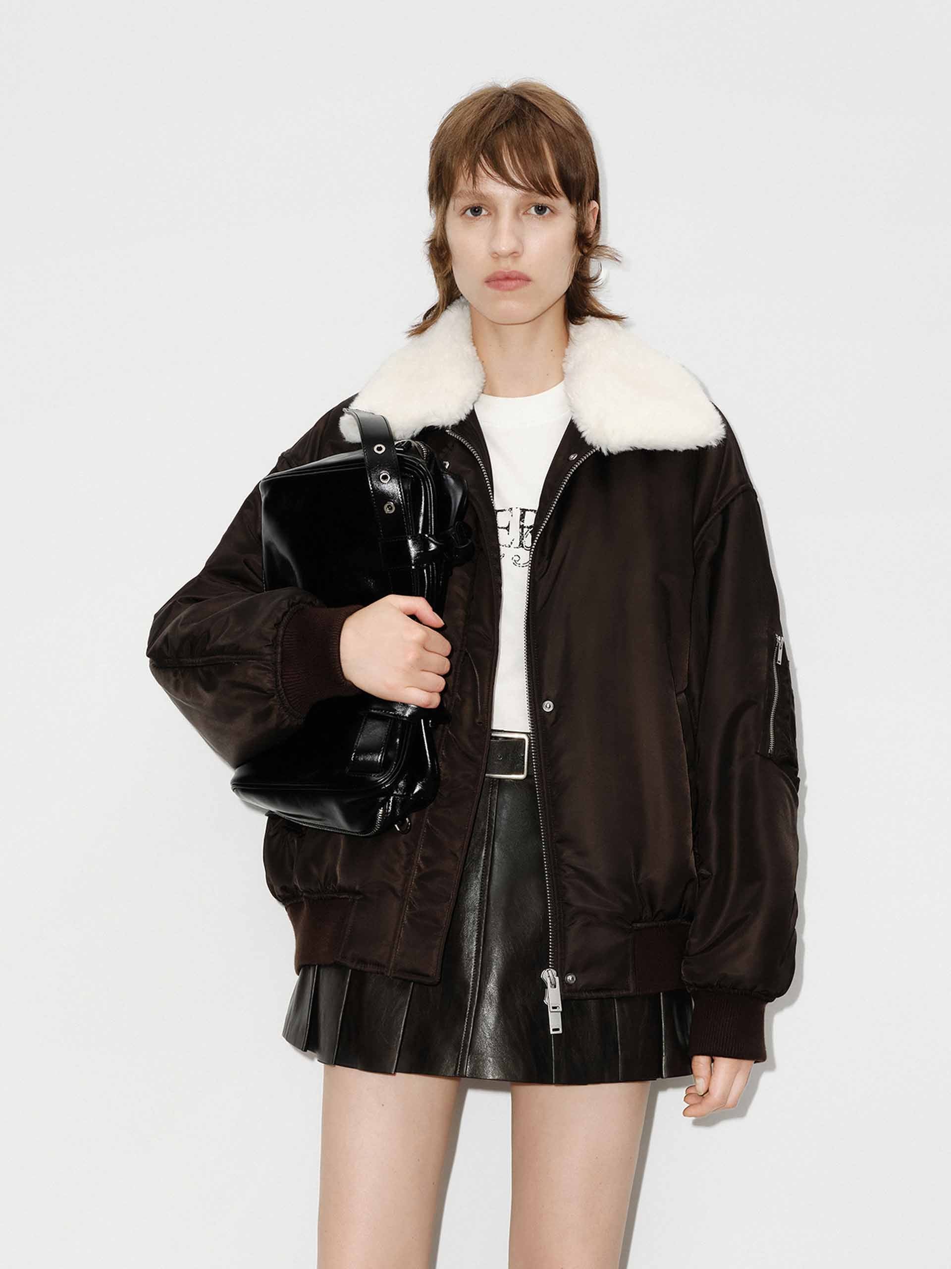 MO&Co. Women's Fur Collar Quilted Bomber Jacket in Brown for Fall Winter