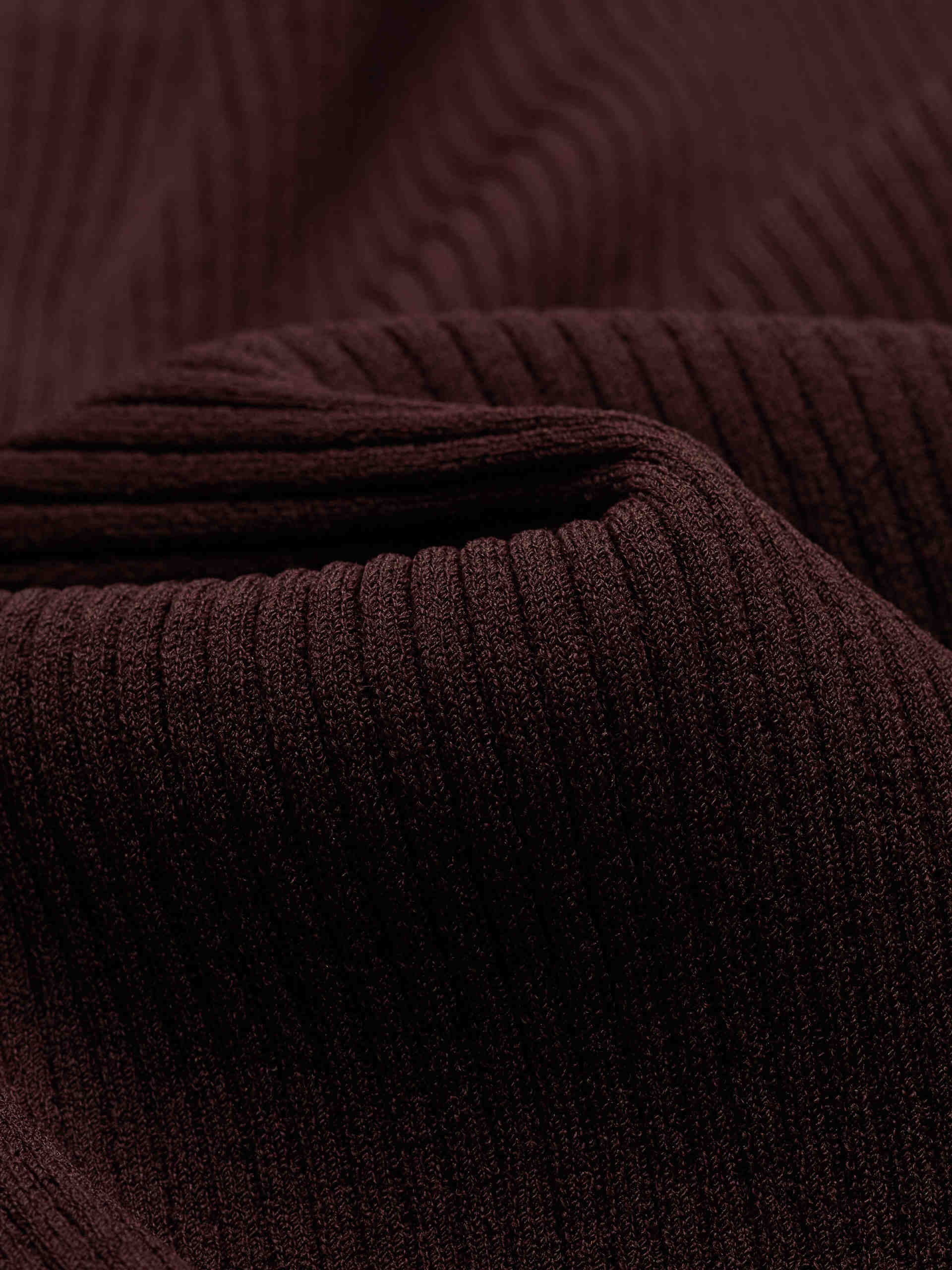 MO&Co. Women's Burgundy Off Shoulder Tight Fit Ribbed Knit Top