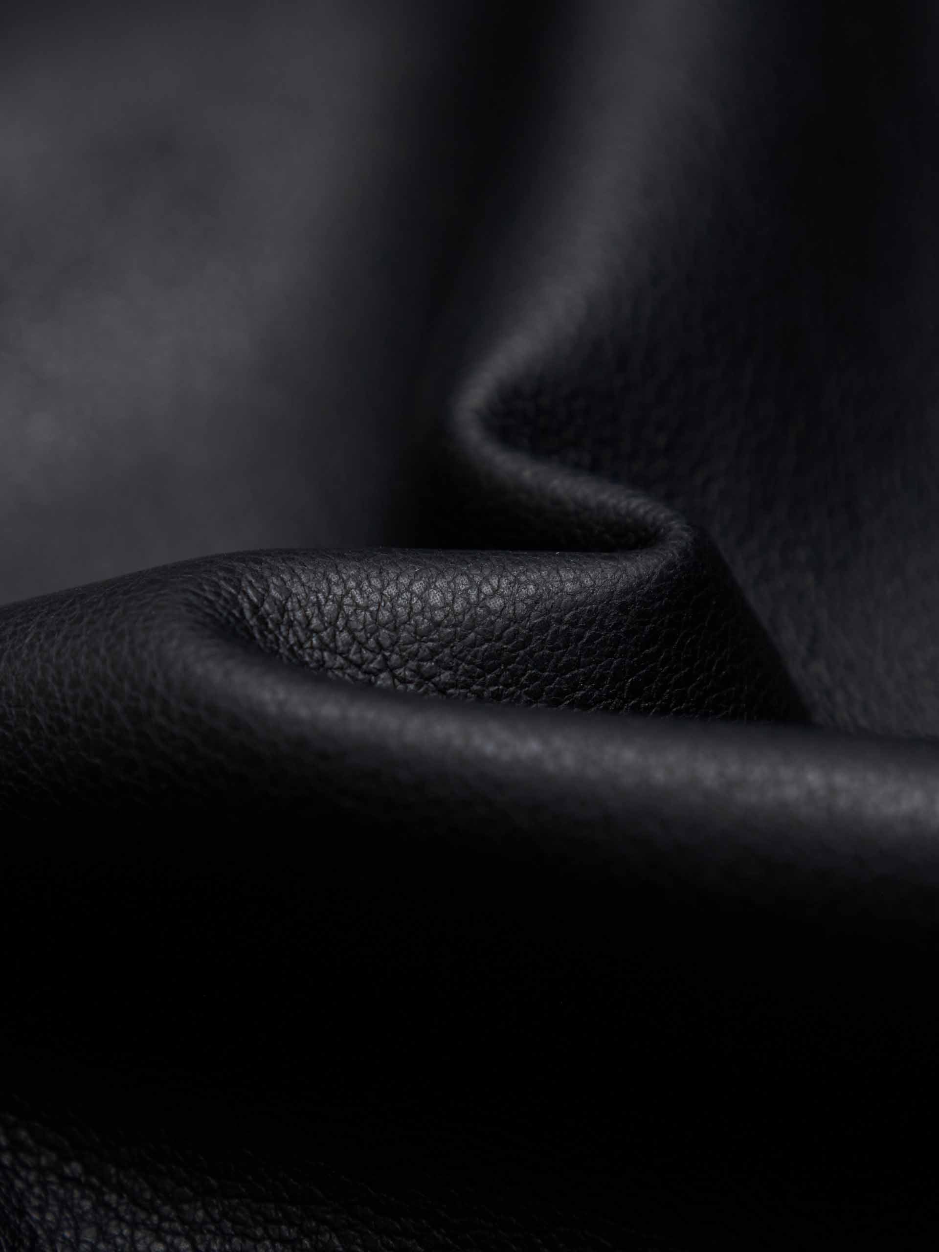 MO&Co. Women's Oversized Faux Leather Blazer with shoulder paddings in Black