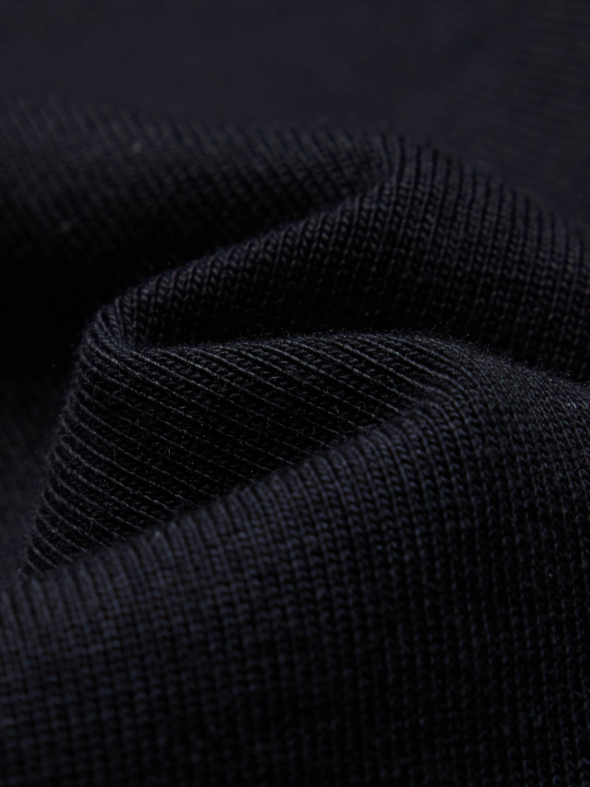 MO&Co. Women's Twist Detail Short Sleeves Midi Dress Black with Slit Detailing