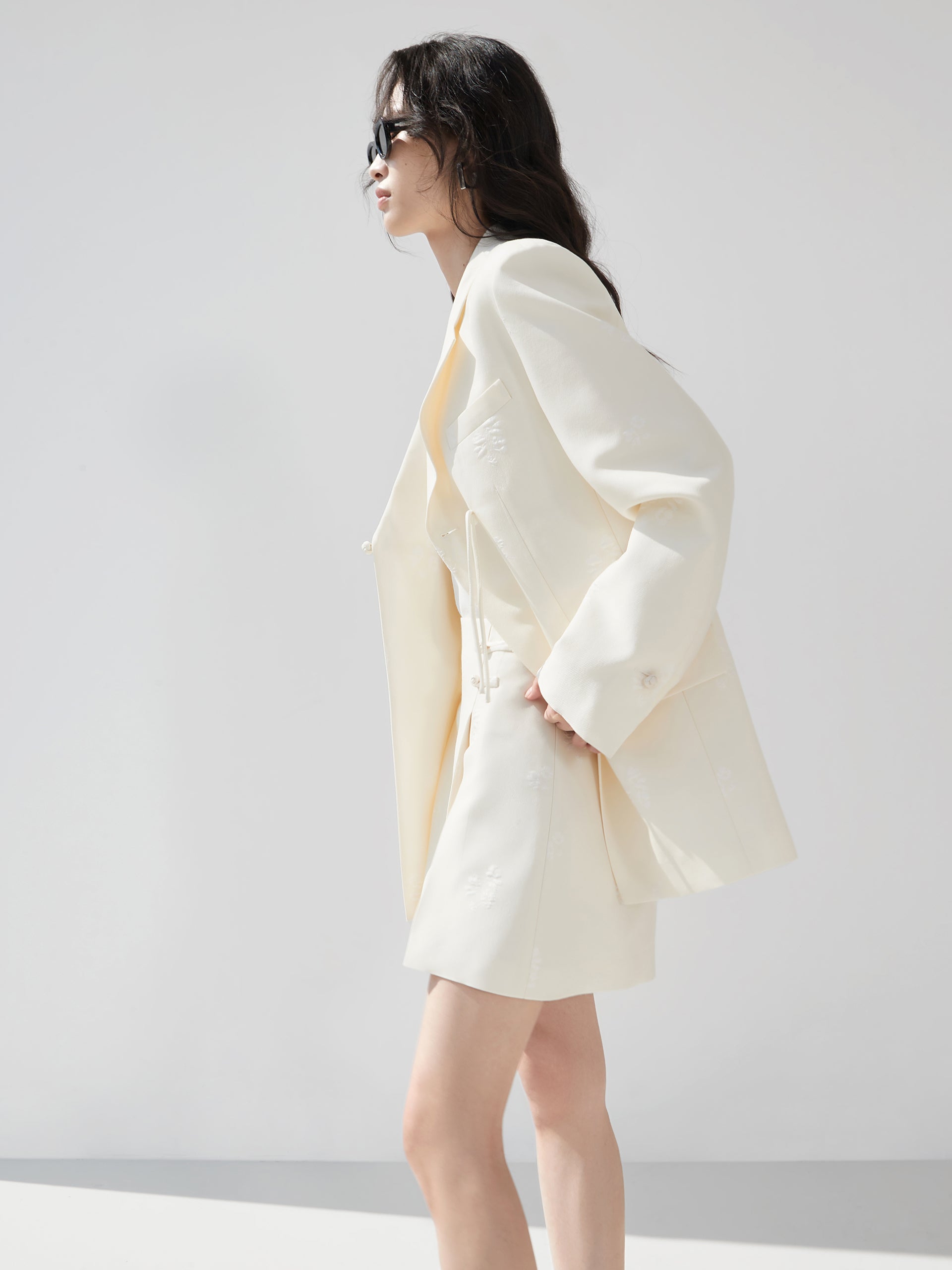 Beige Floral Jacquard Pleated Mini A-line Skirt