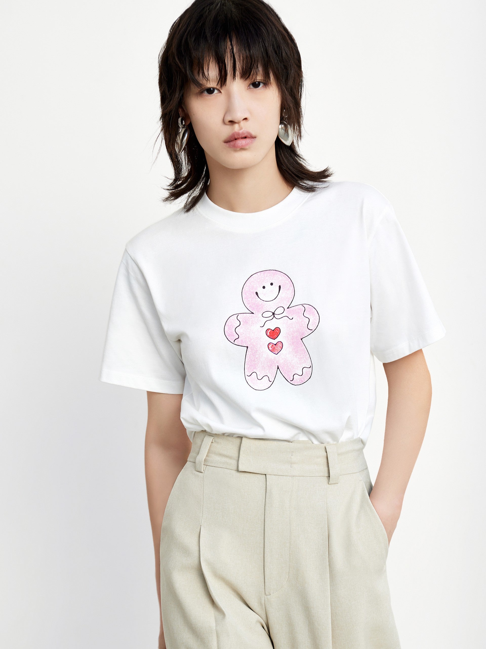 MO&Co. Women's Cartoon Print Cotton T-shirt Loose Casual Round Neck