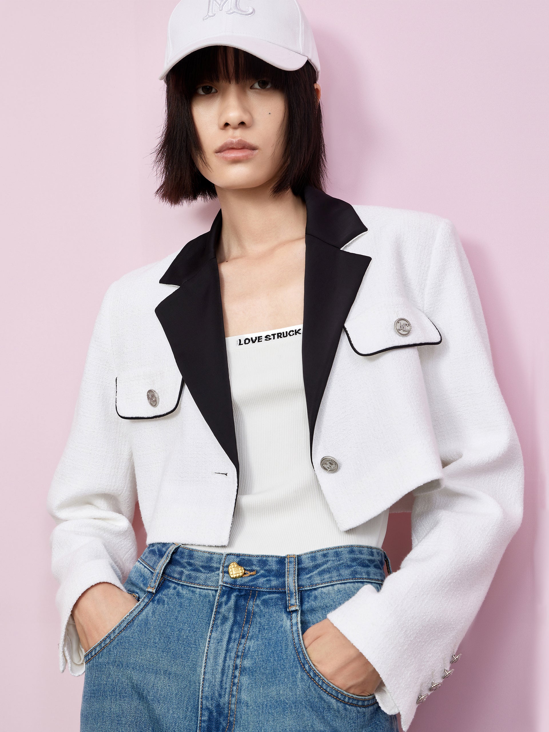 MO&Co. Women's Contrast Textured Crop Blazer Fitted Chic V Neck White Cropped Blazer