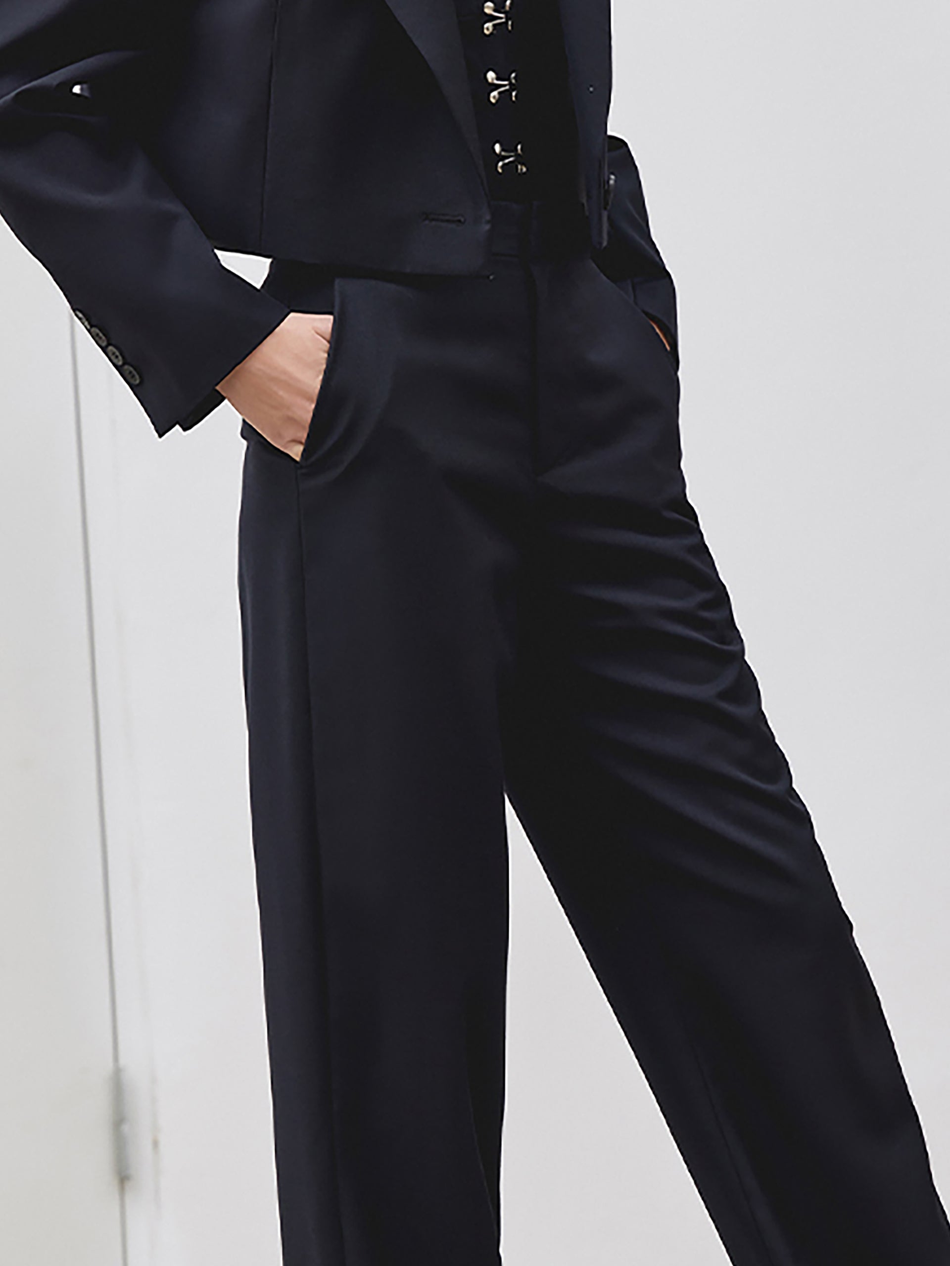 MO&Co. Women's Wool Blend Straight Pants Fitted Classic Black Trending Pants For Women