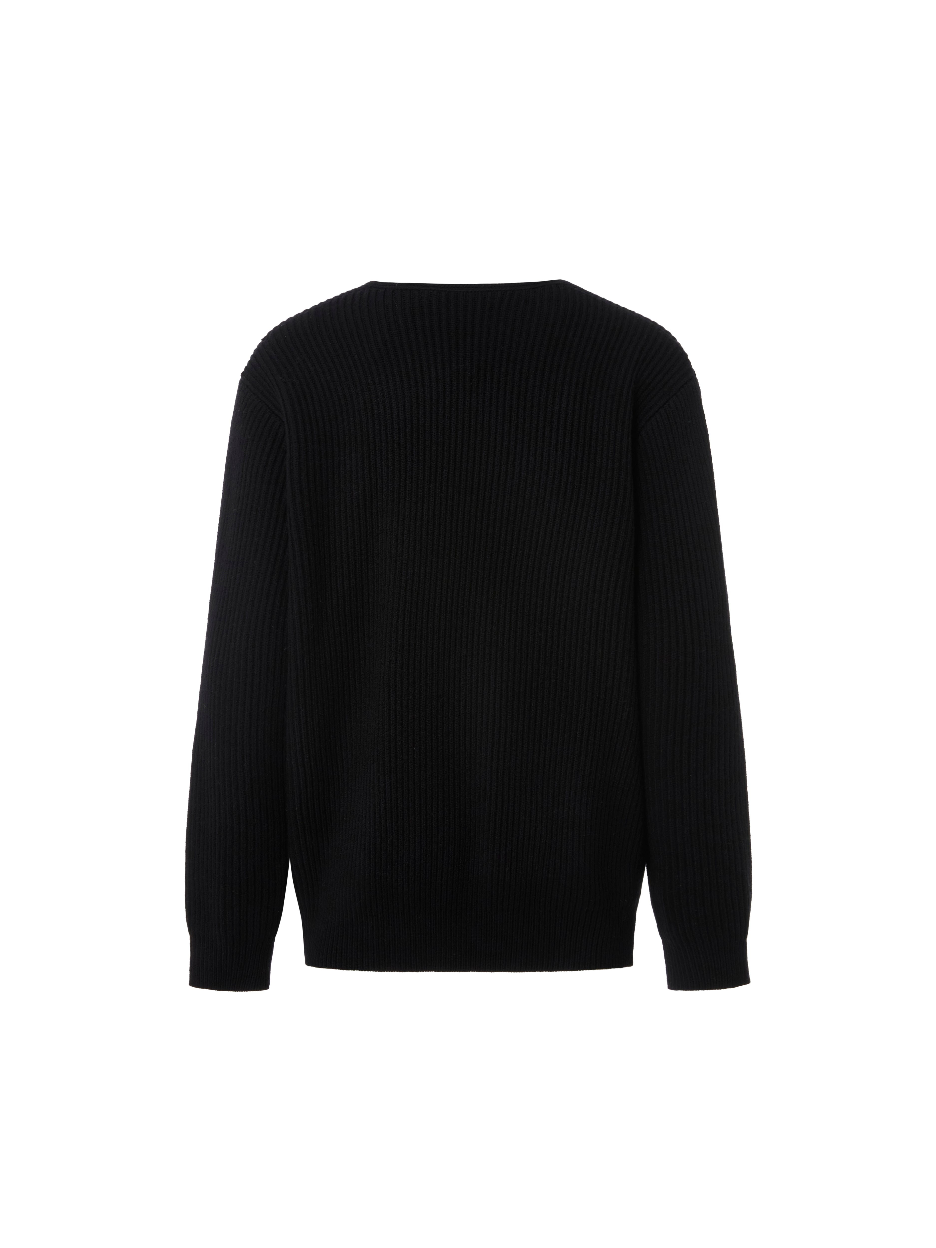 MO&Co. Women's Deep V-neck Sweater Loose Casual Fall Sweaters For Women