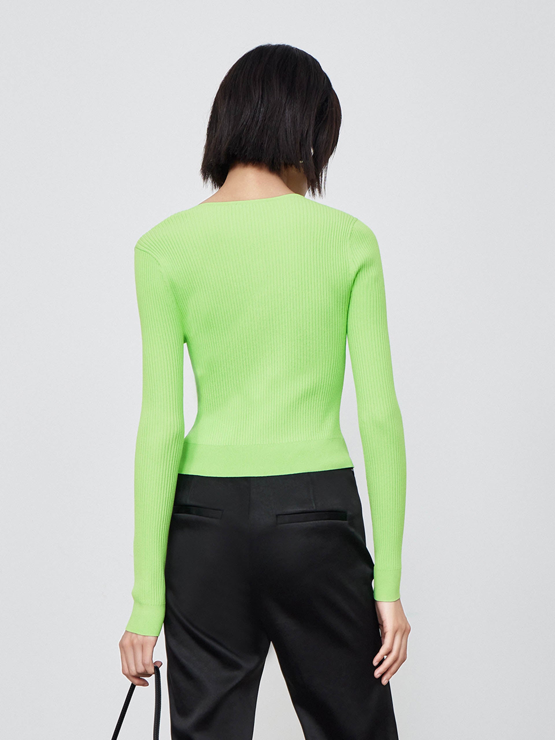 MO&Co. Women's Cropped Knit Top with Metal Buttons Fitted Casual casual top