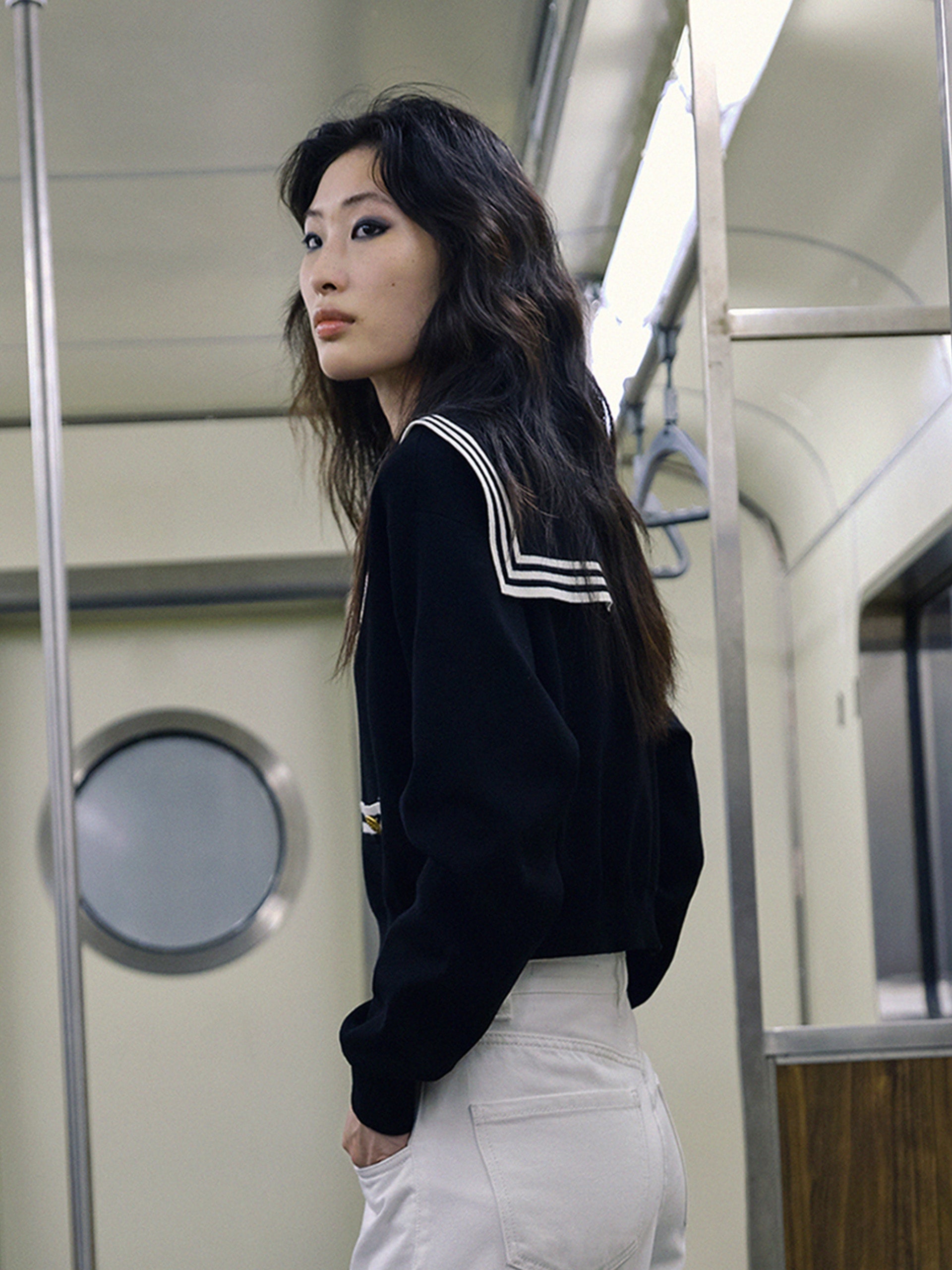 MO&Co. Women's Contrast Metal Button Knit Top Fitted Casual V Neck Beige Sweater