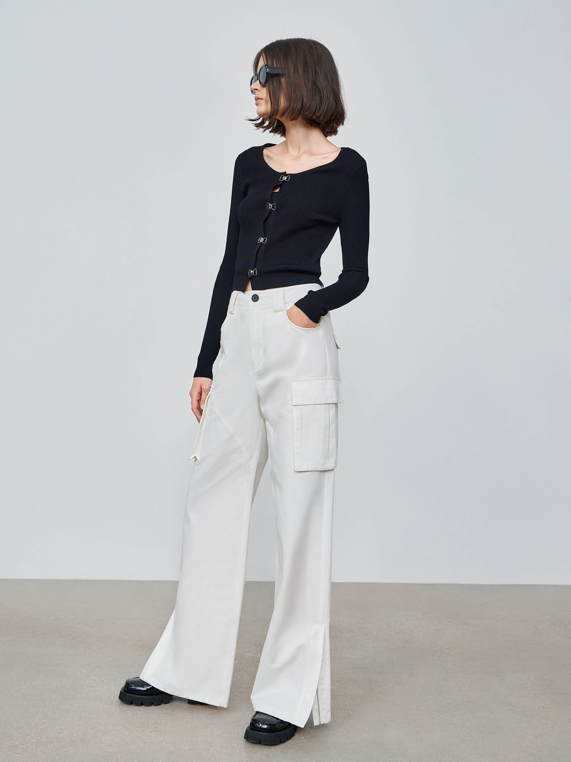 MO&Co. Women's Cropped Knit Top with Metal Buttons Fitted Casual casual top