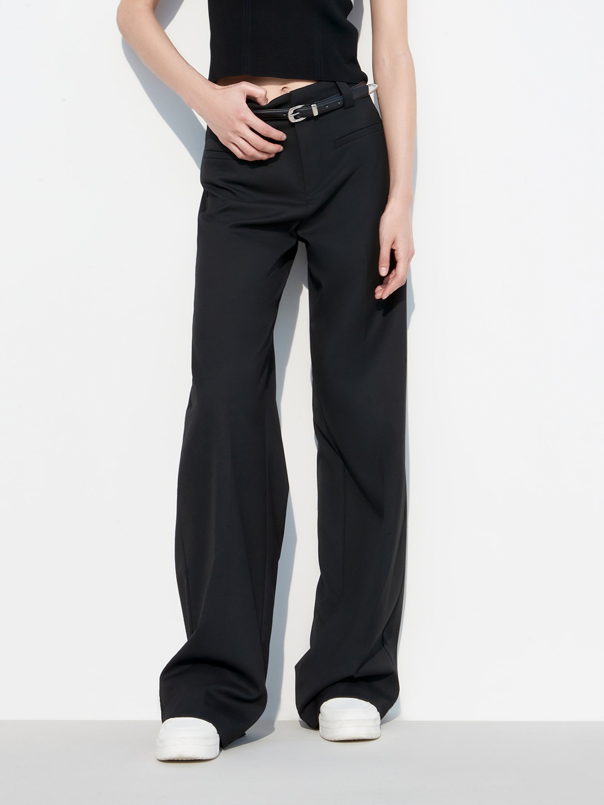 Patch pockets Straight Pants in Black