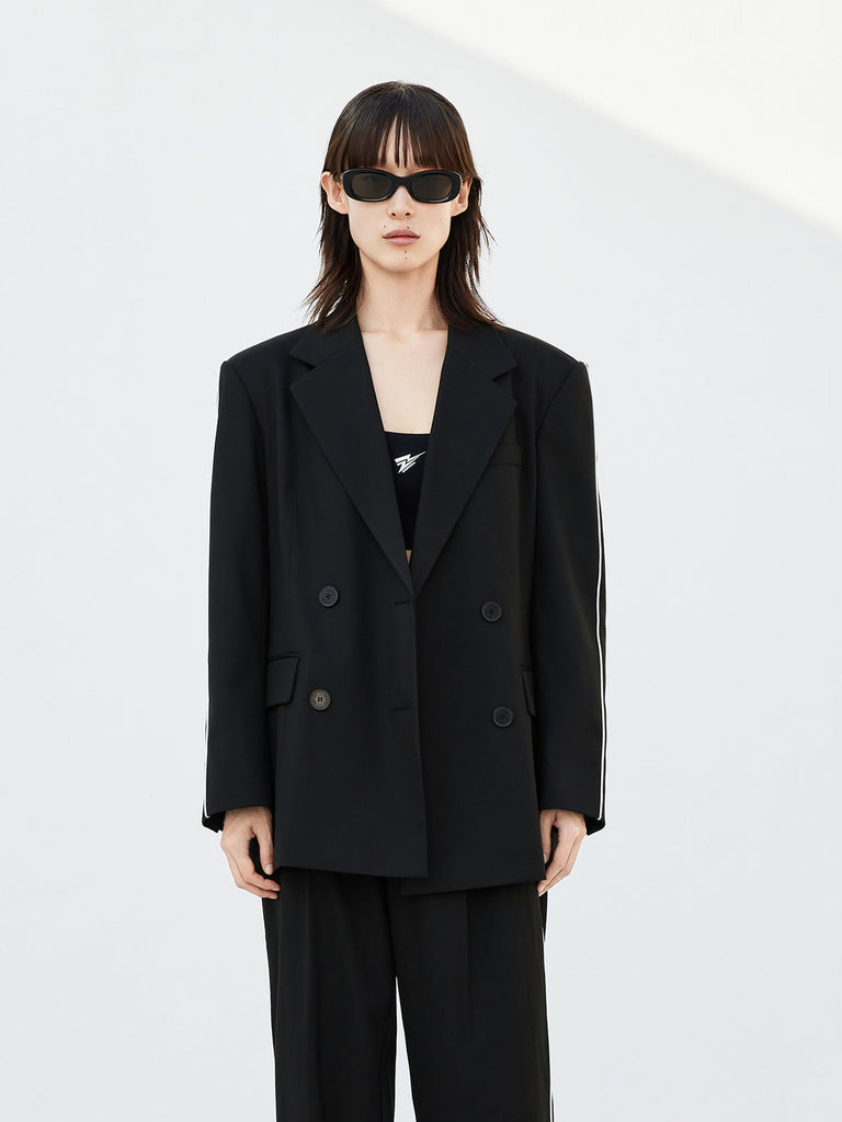 Double Breasted Structured Athleisure Style Blazer in Black