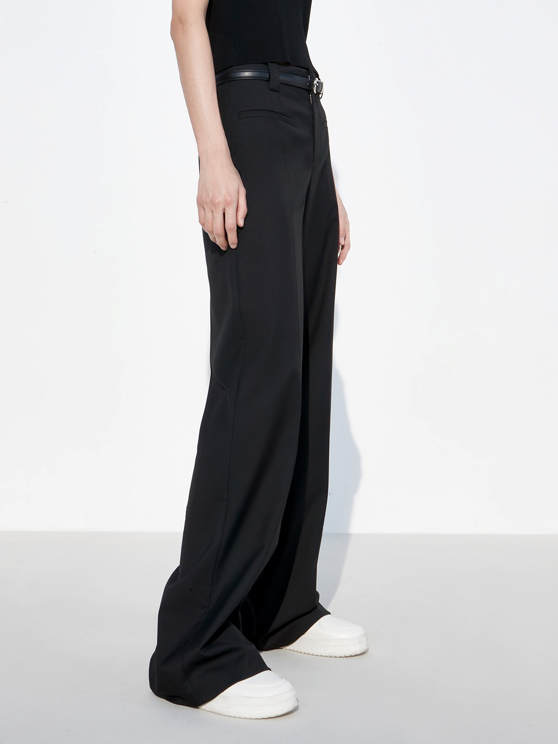 Patch pockets Straight Pants in Black