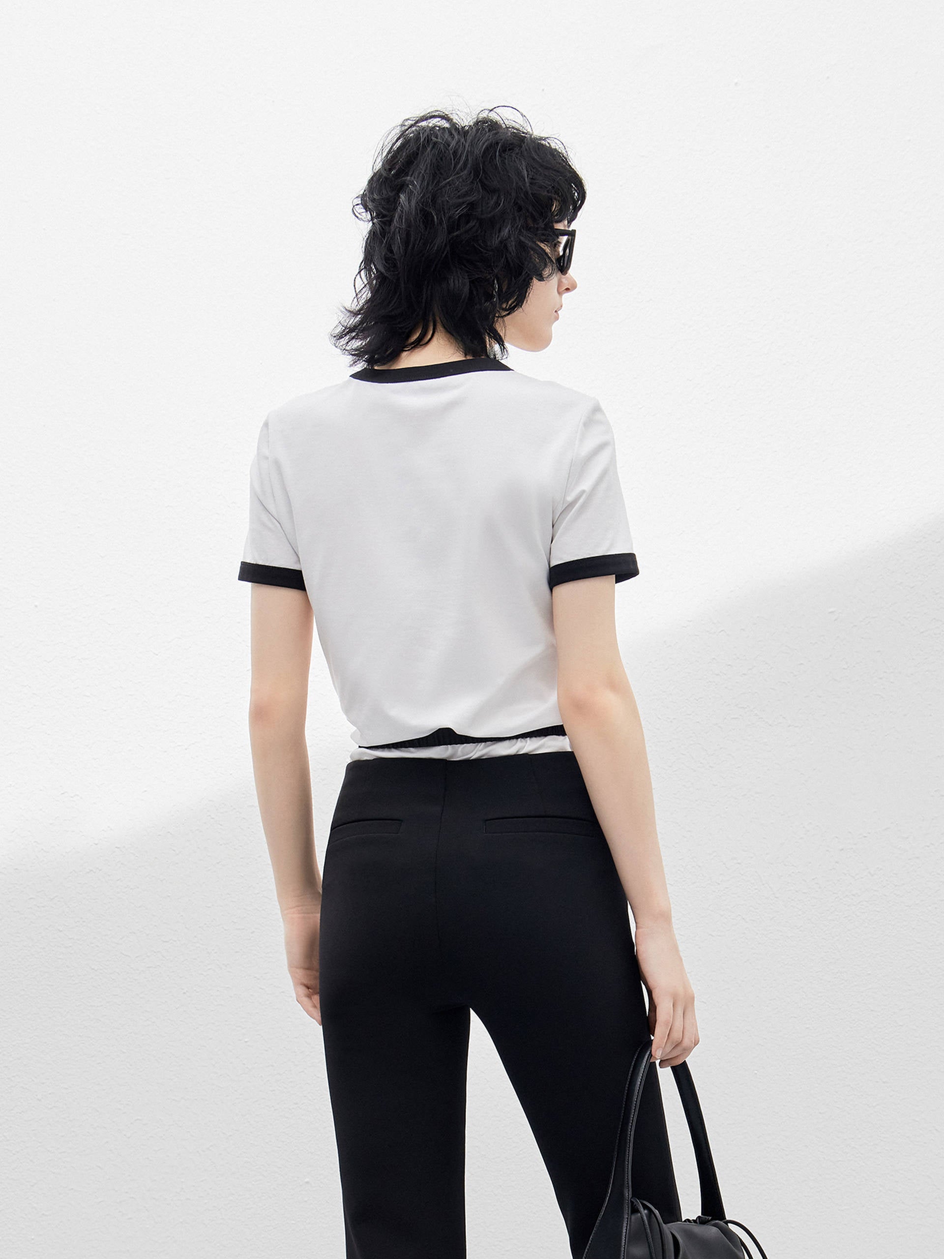 Women's Contrast Round Neck Slim Fit T-shirt in White