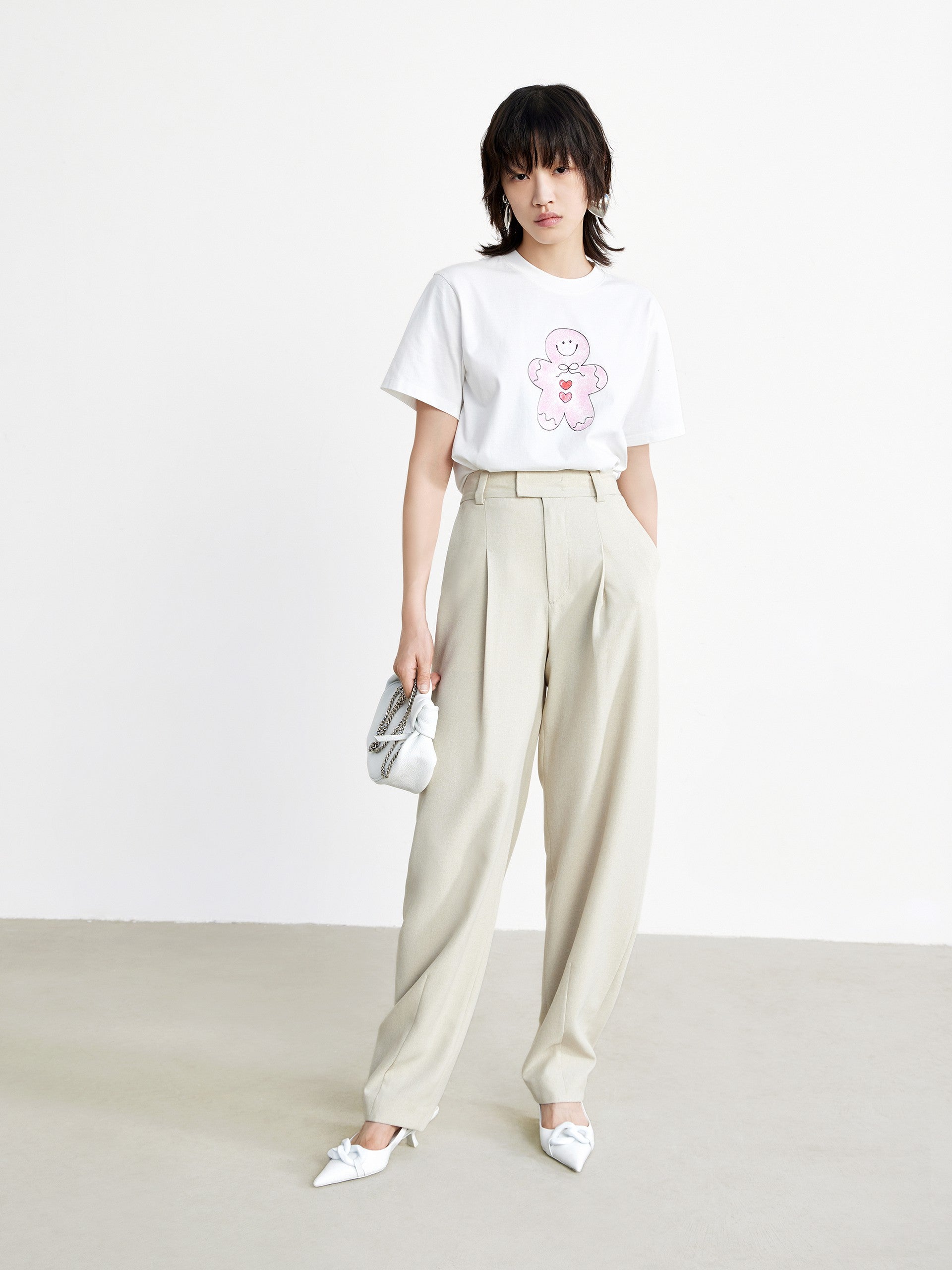 MO&Co. Women's Cartoon Print Cotton T-shirt Loose Casual Round Neck