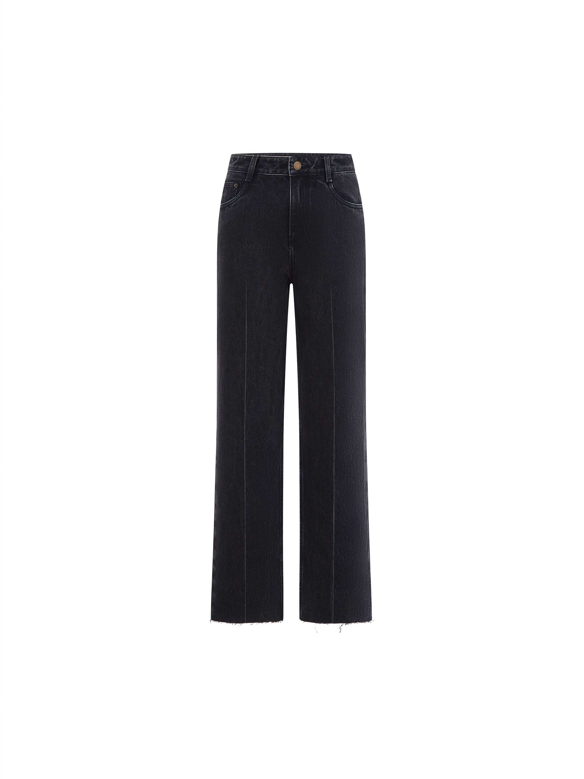 MO&Co. Women's Raw Edge Cotton Tapered Jeans in Washed Black