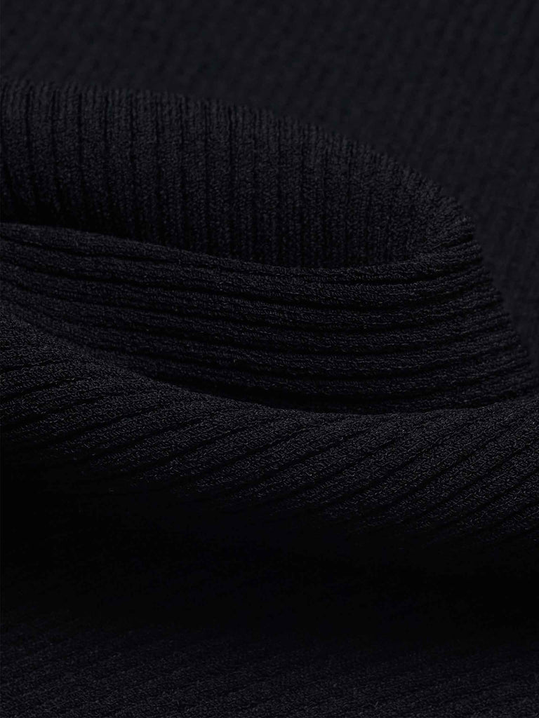 MO&Co. Women's Contrast Detail Long Sleeve V-neck Knit Top in Black