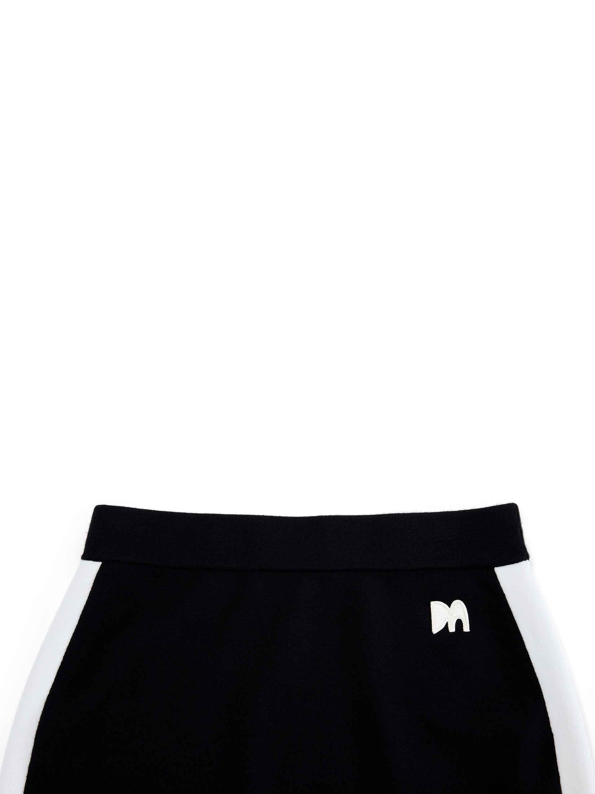 MO&Co. Women's Wool Blend Contrast Knitted Mini Skirt in Black