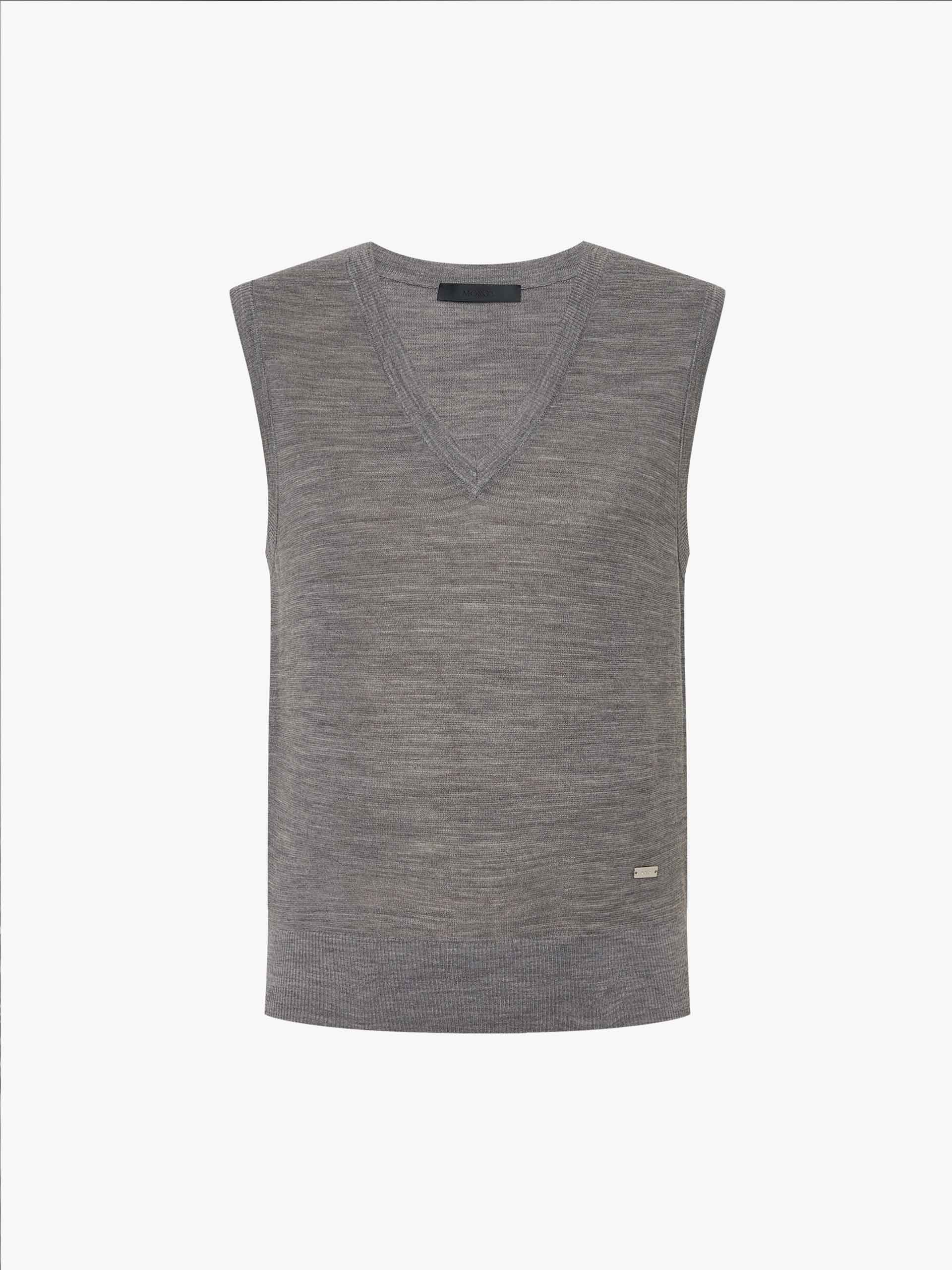 MO&Co. Women's V-neck Wool Knit Vest