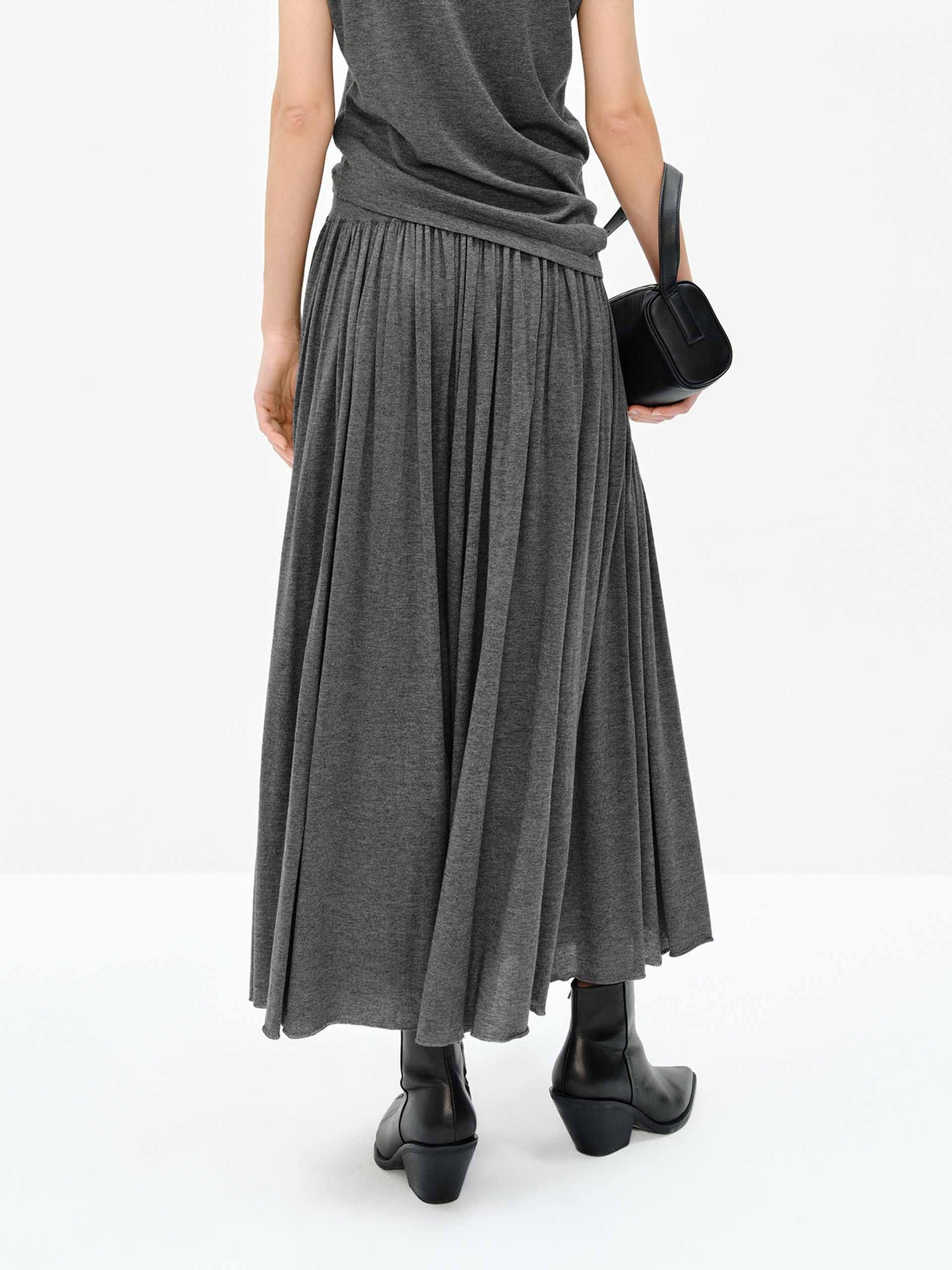 MO&Co. Women's Wide Waist Pleated Skirt
