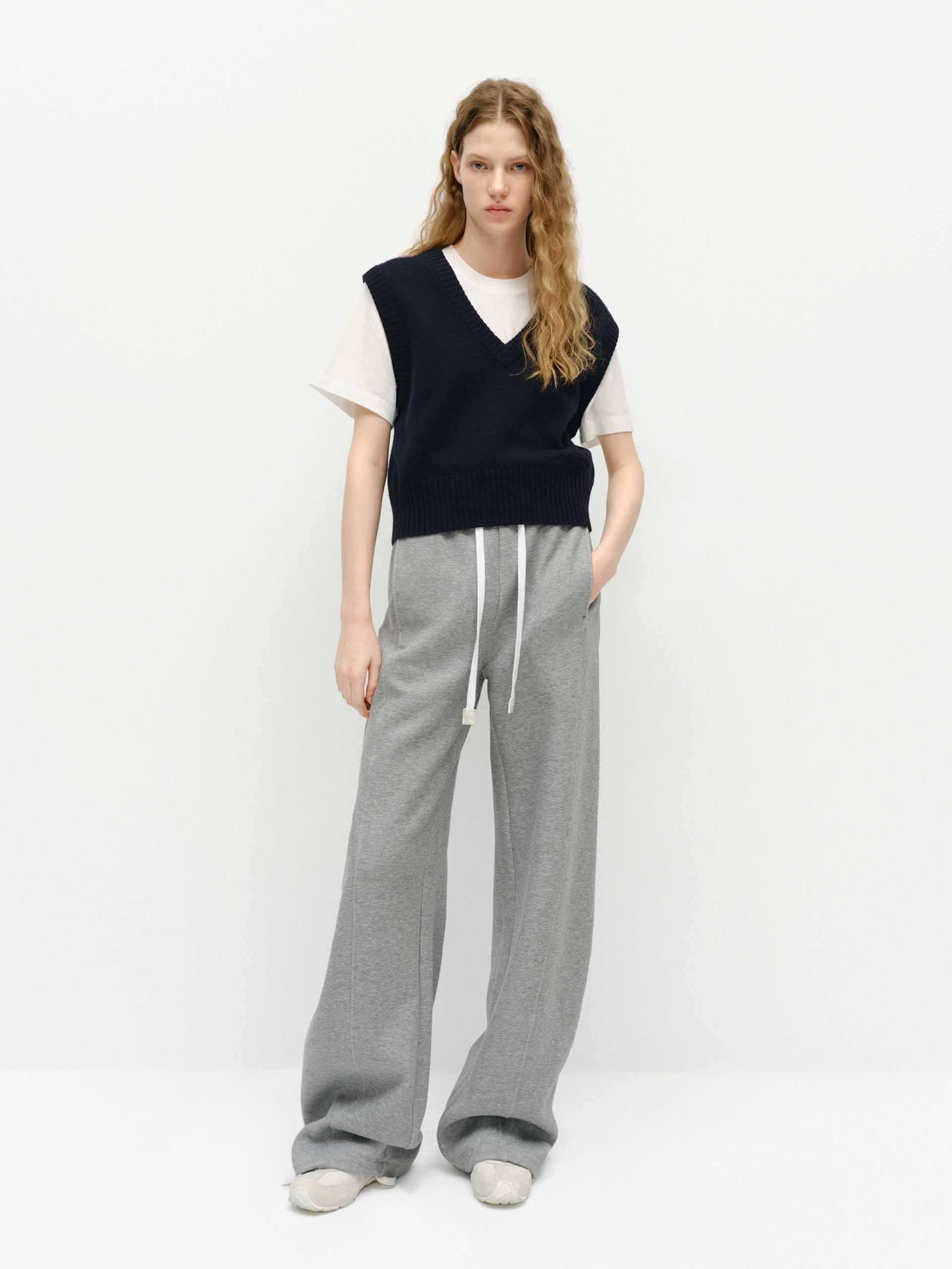 MO&Co. V-Neck Knit Vest - Luxury Wool Cashmere Blend