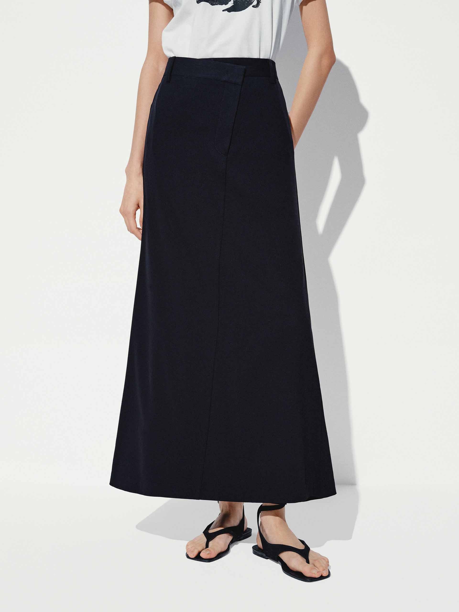 MO&Co. Women's Back Slit A-Line Skirt MO&Co. Women's Back Slit A-Line Skirt
