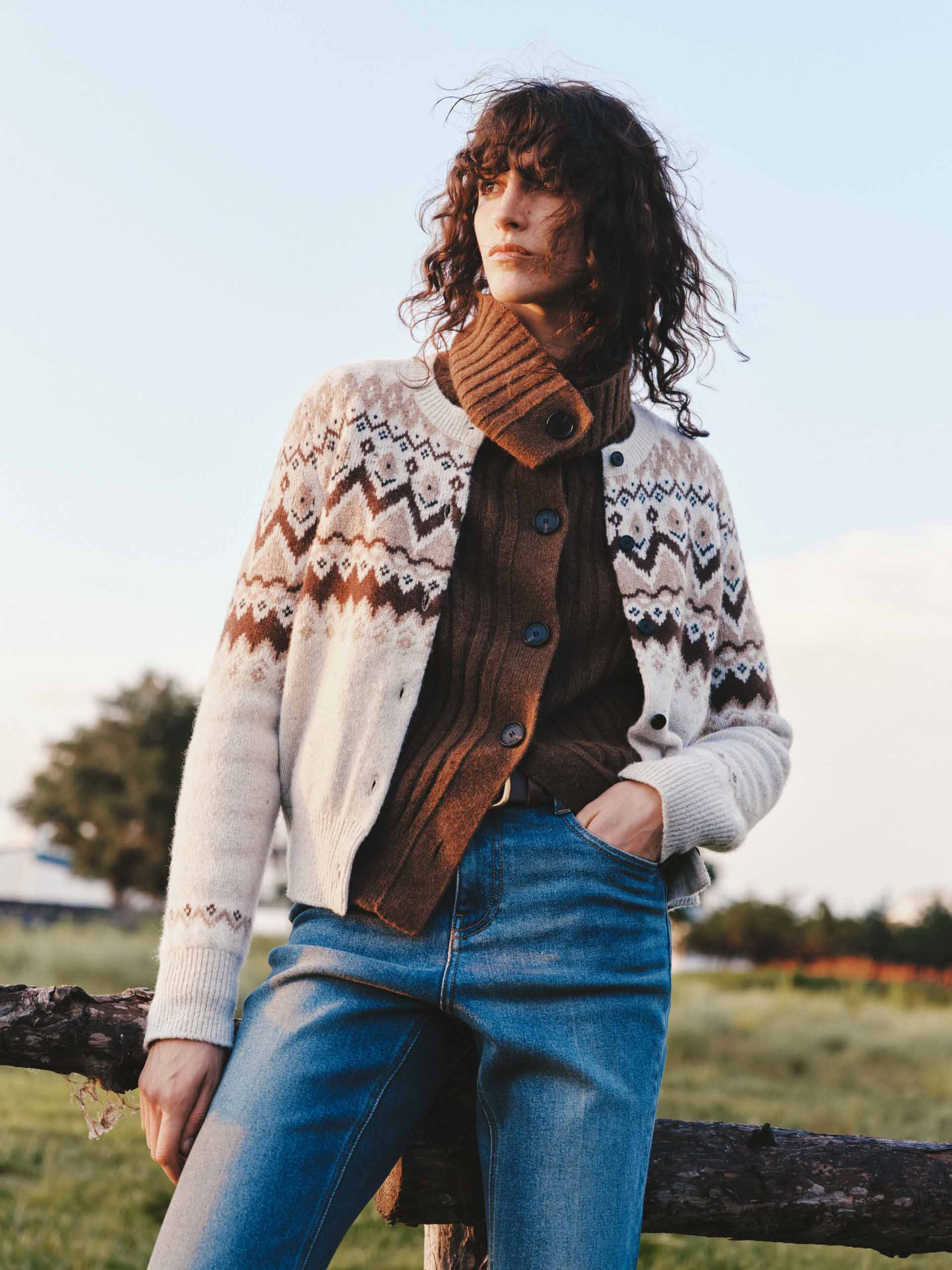 MO&Co. Women's Wool Blend Fair Isle Cardigan in Camel