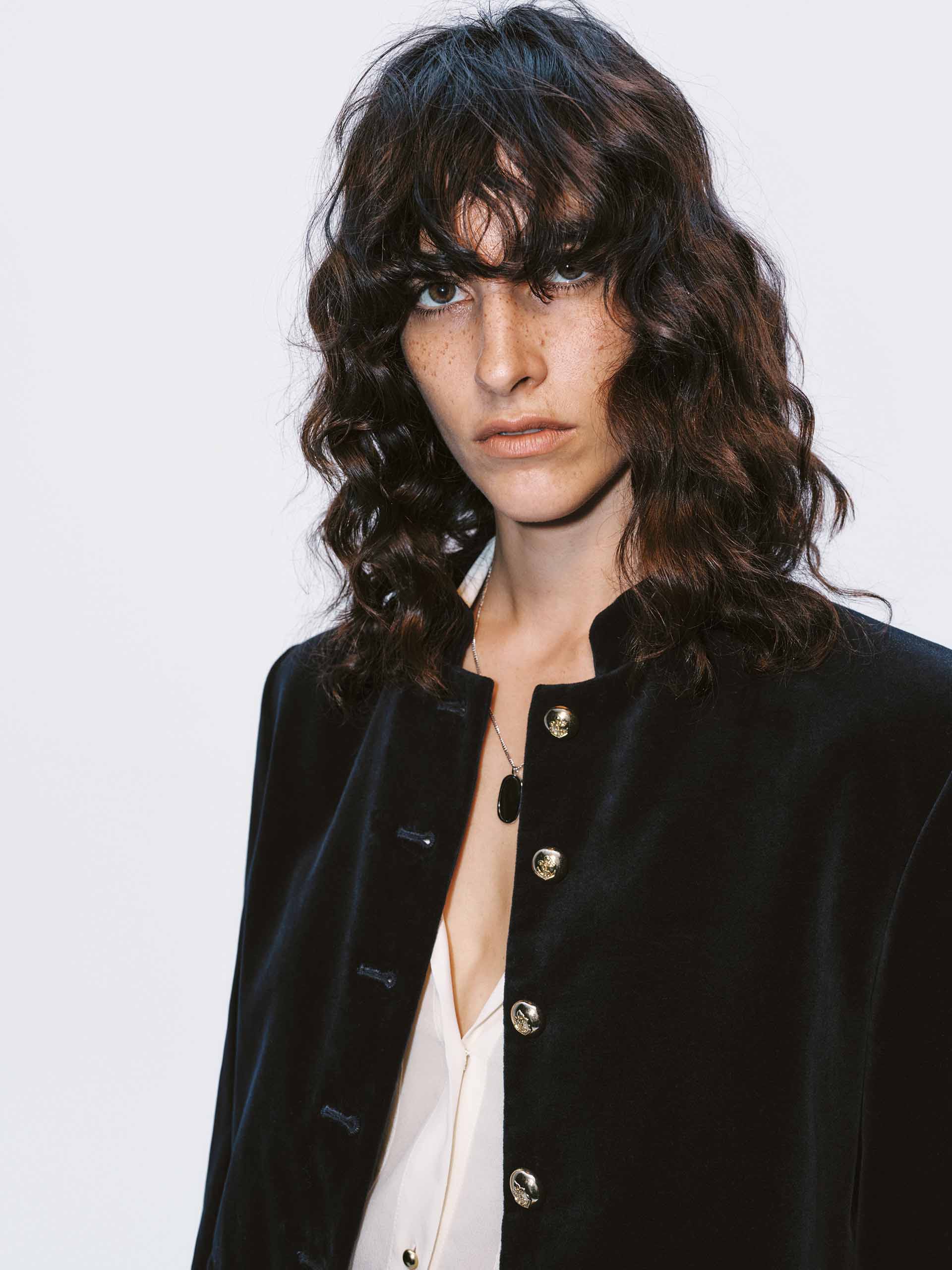 MO&Co. Women's Mock Collar Velvet Tailored Jacket in Navy